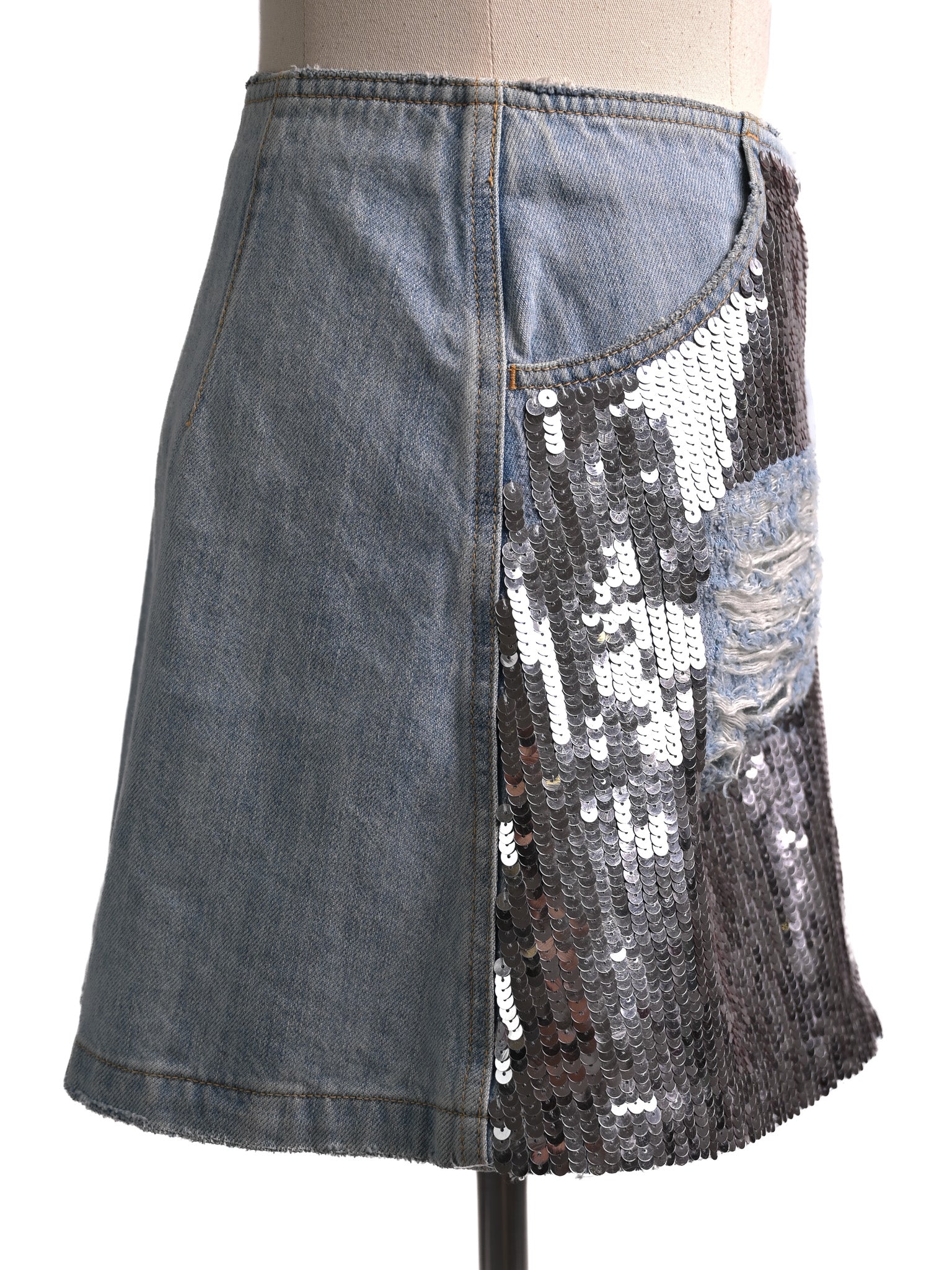 Excellent Au Jour Le Jour Blue Denim Skirt with Sequins Size S