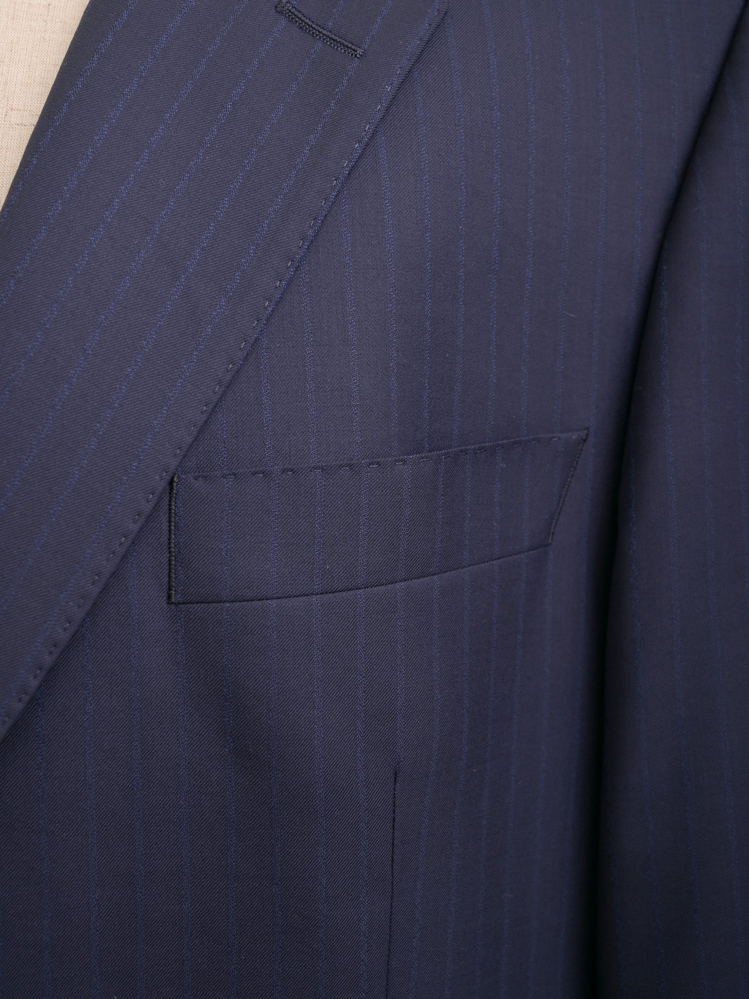 Excellent Gieves and Hawkes Blue Wool Suit Size L Men