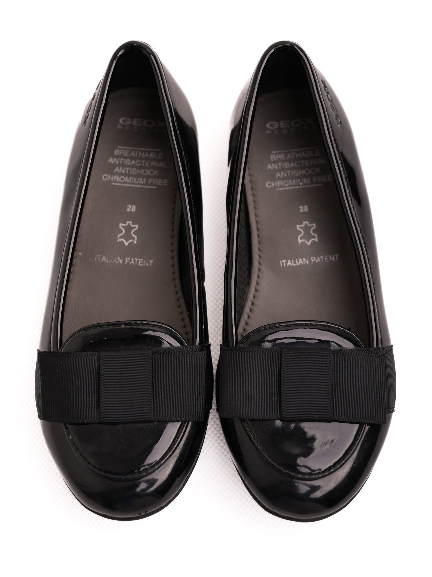 Perfect GEOX Black Patent Leather Flats for Kids Size 28