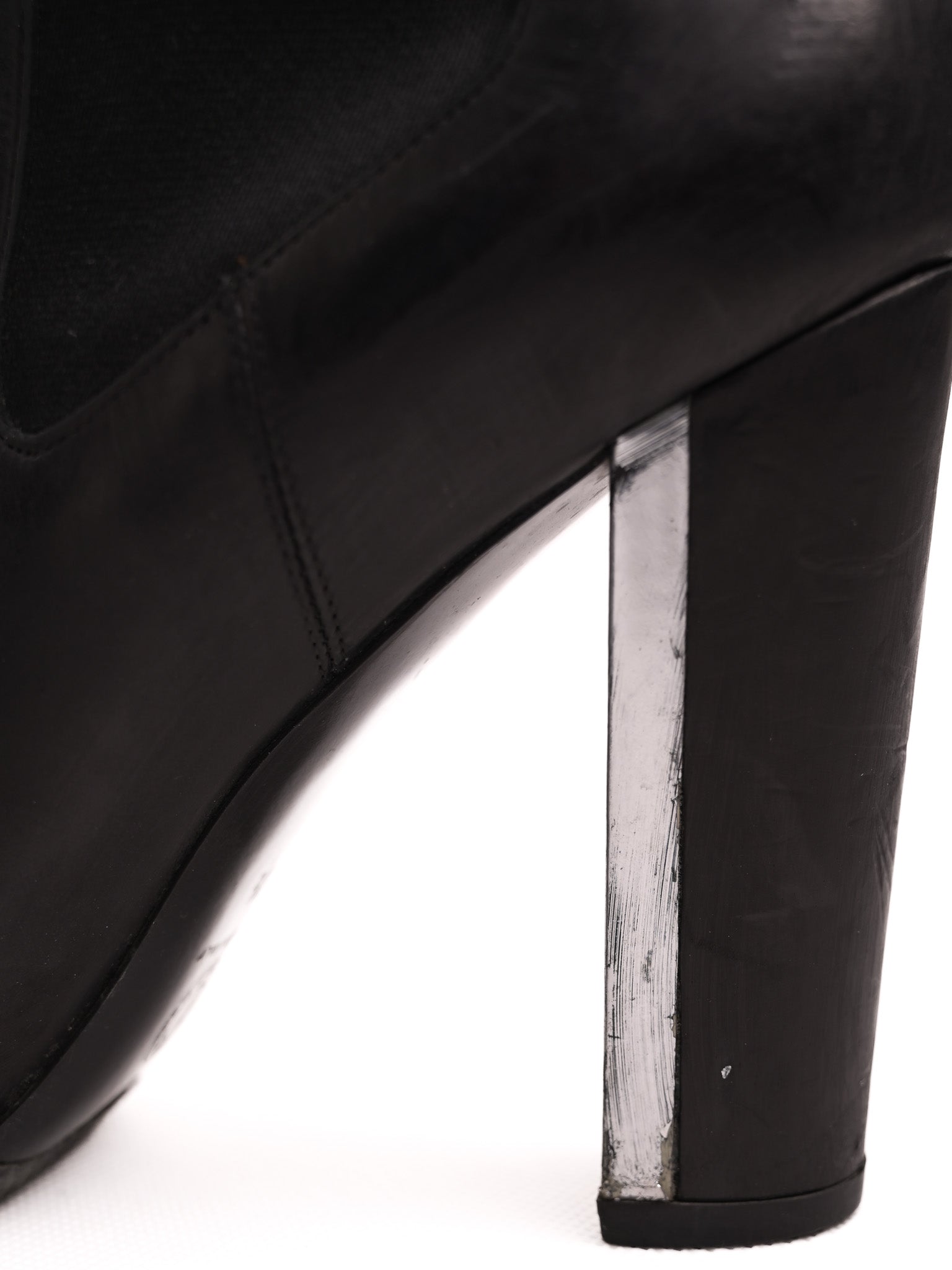 Average Dries Van Noten Black Leather Ankle Boots Size 38.5