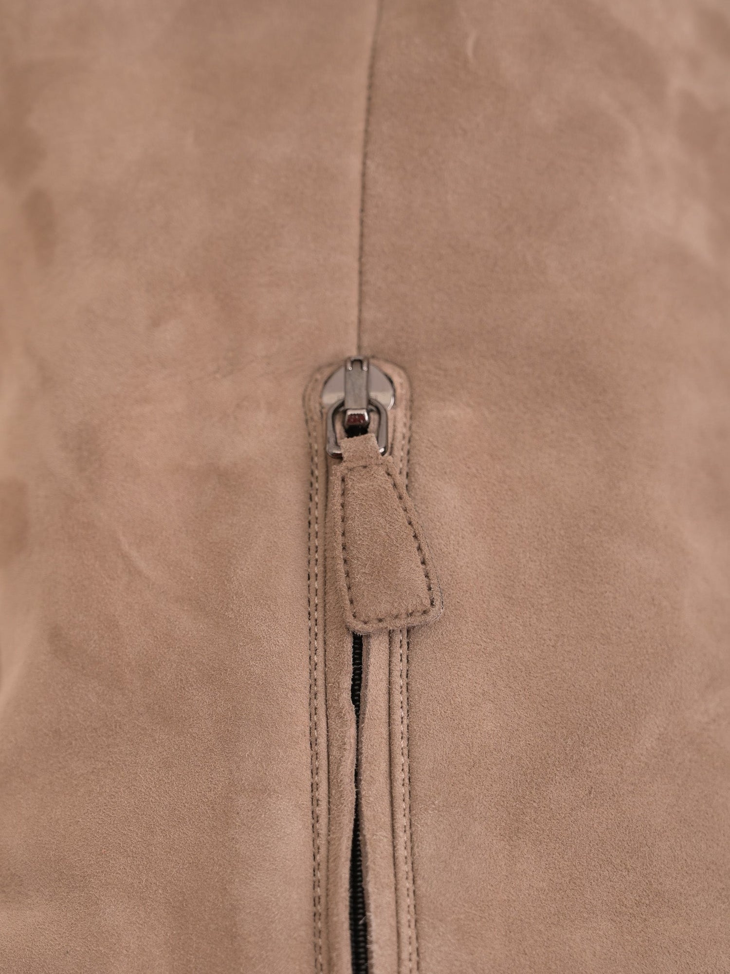 Excellent Prada Knee-High Boots White Genuine Suede High Heels