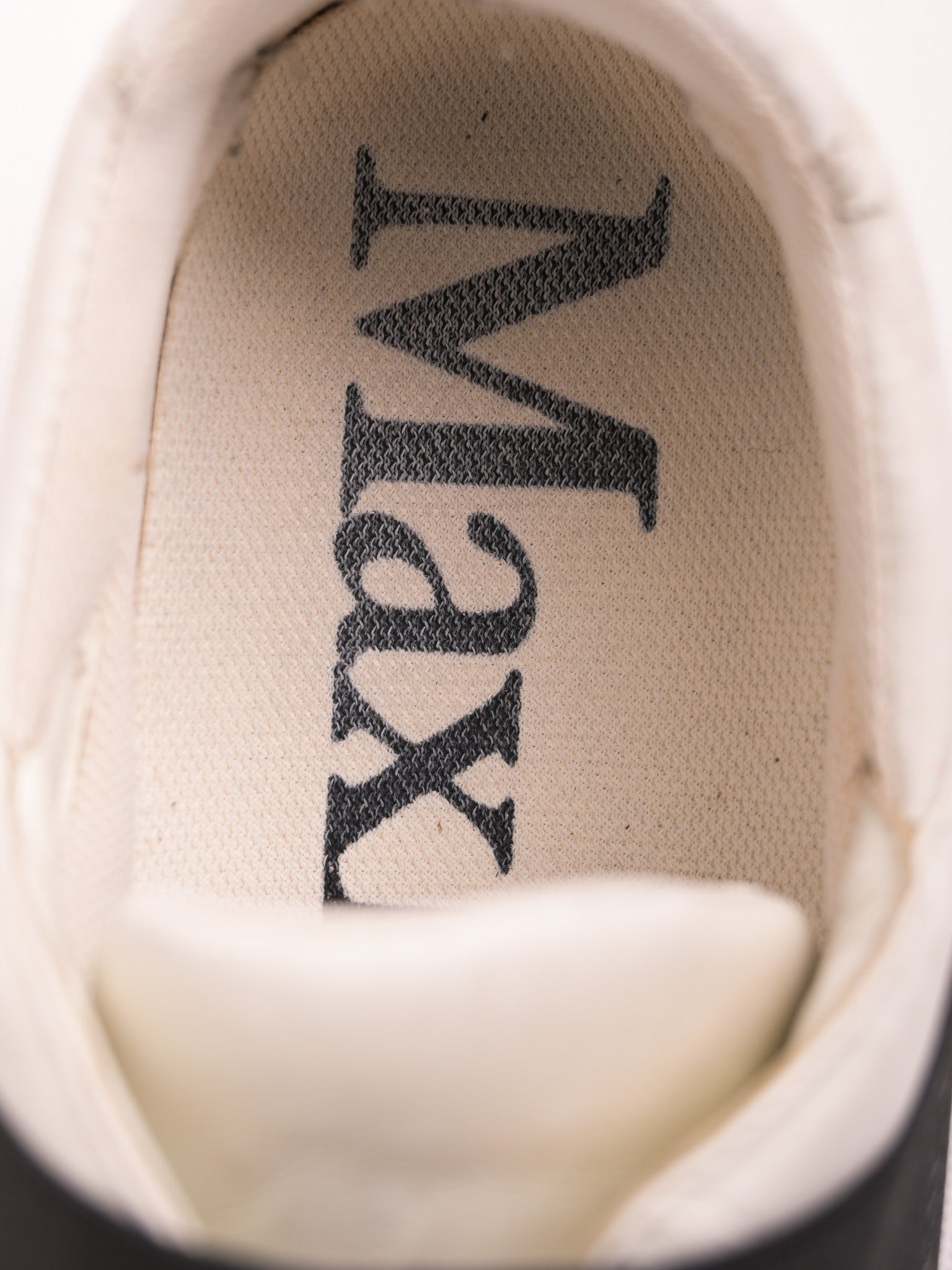 Good Max Mara White Textile Sneakers Size 35 Mesh Design