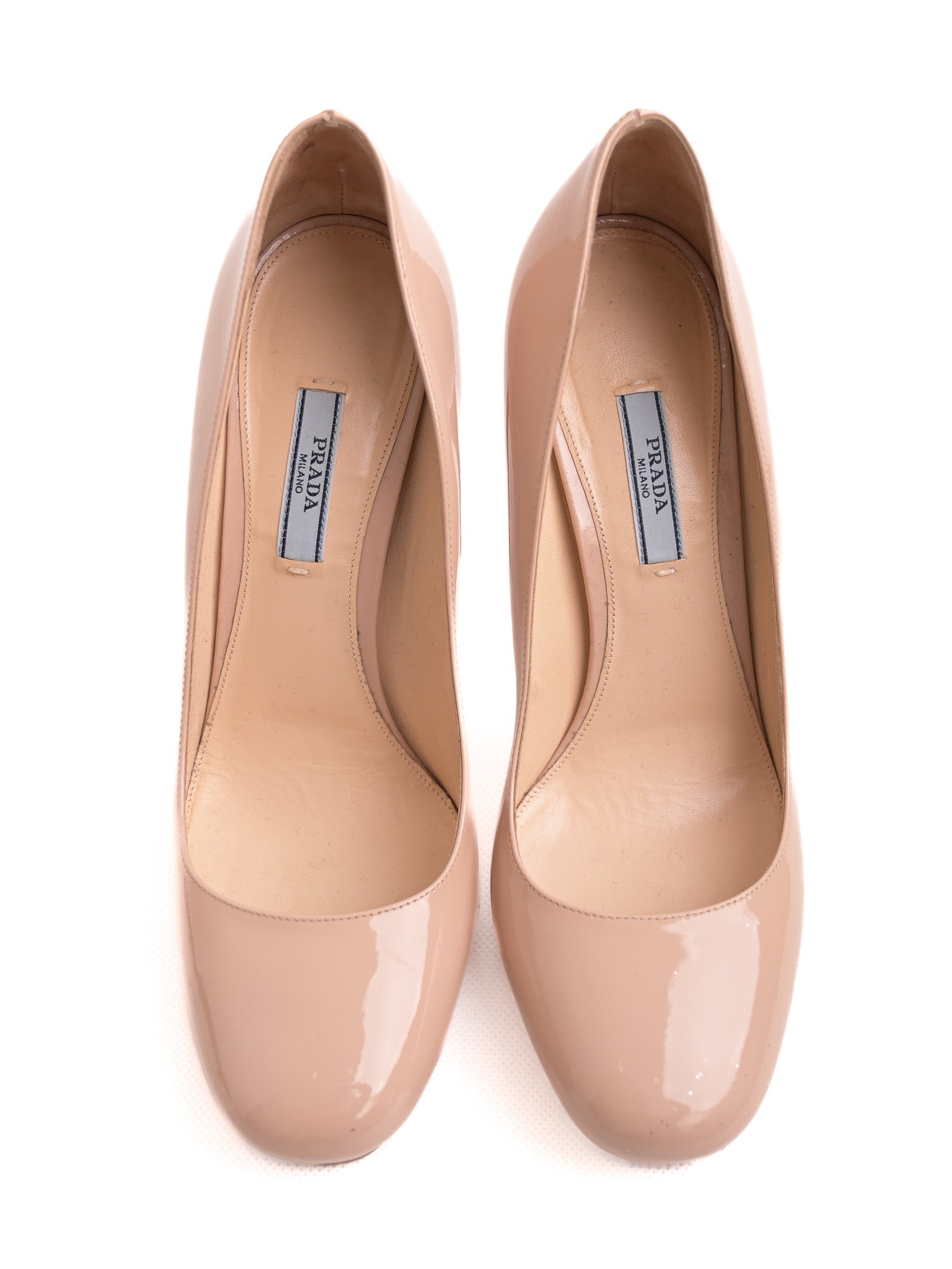 Good Prada White Lacquer High-Heeled Pumps Size 40 Women