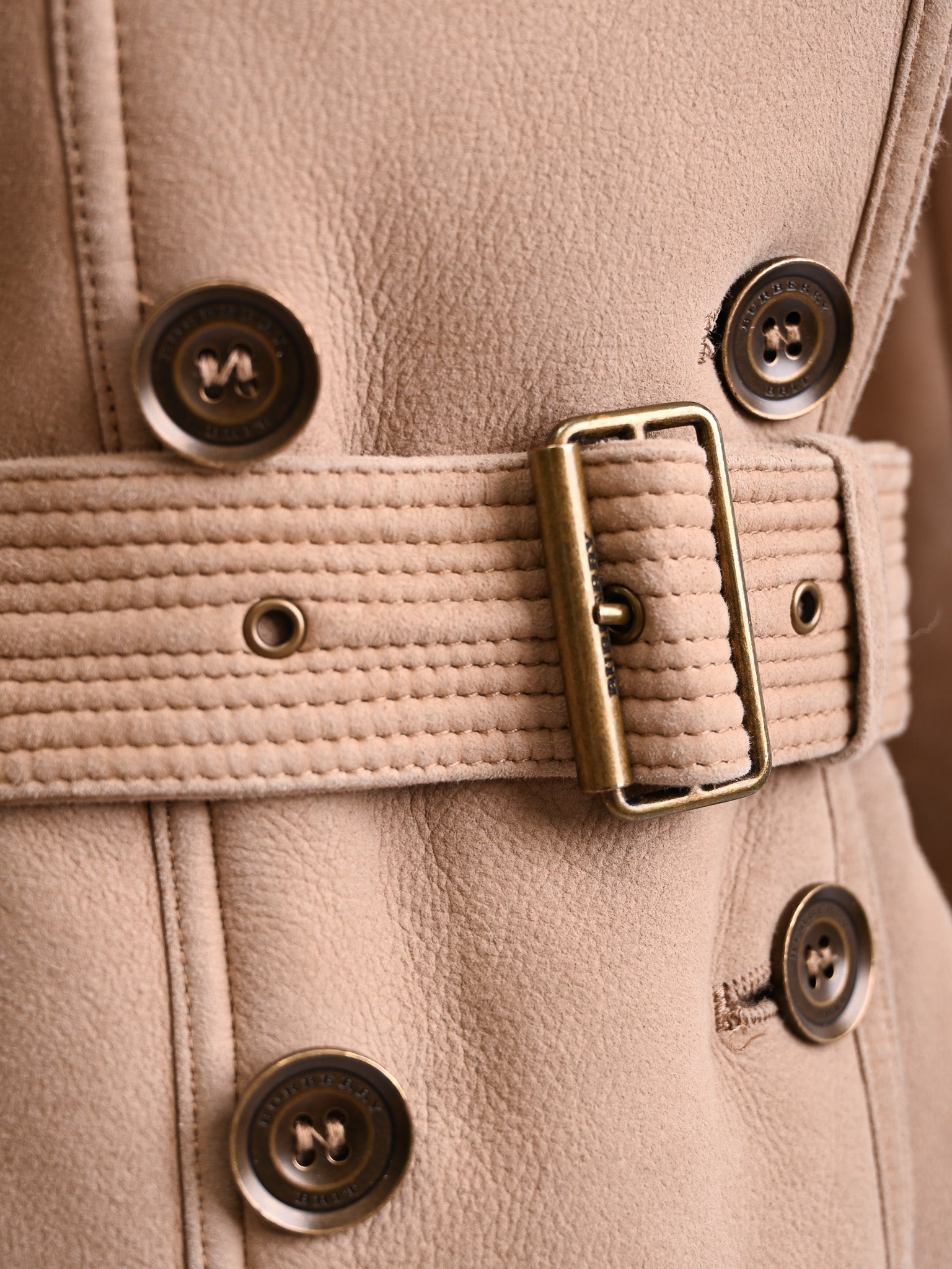 Excellent Burberry Beige Double-Breasted Wool Jacket with Fur Collar