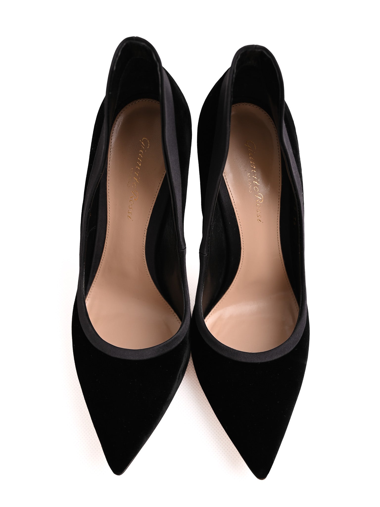 NEW Gianvito Rossi Black Velvet High Heeled Shoes Size 39