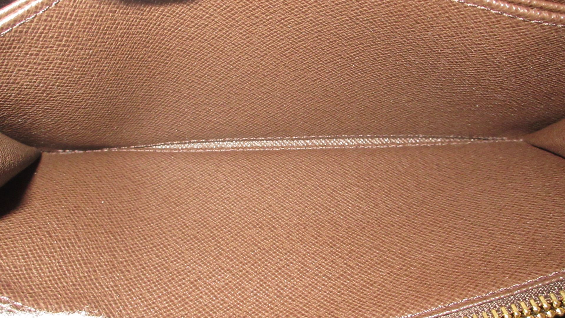 Louis Vuitton Zippy Wallet, Damier Ebene