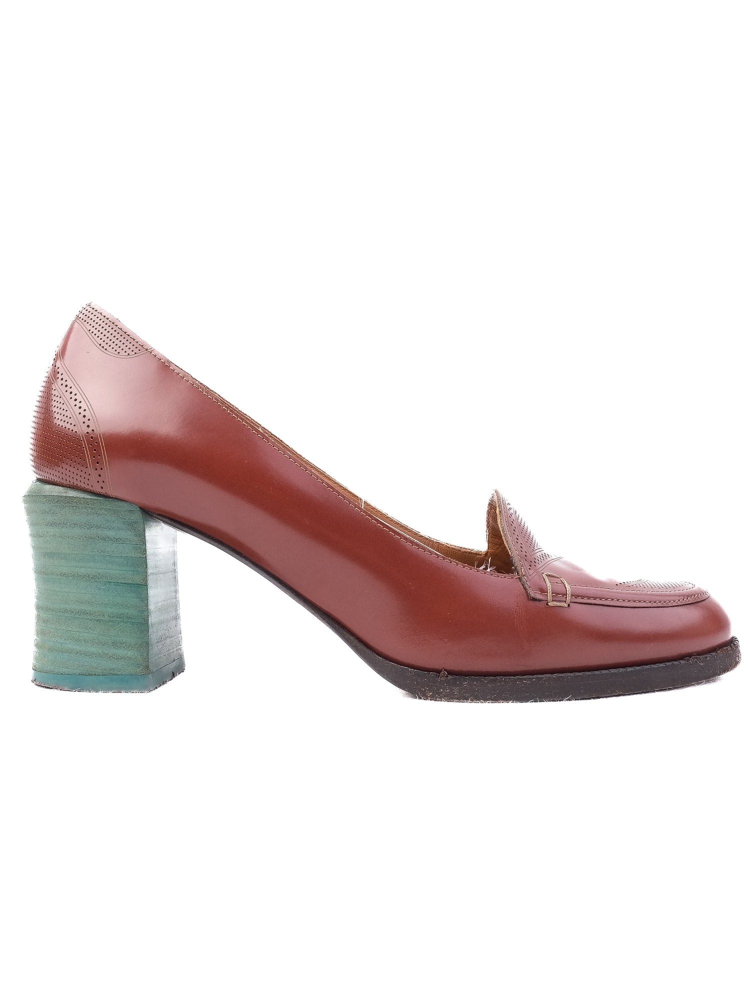 EXCELLENT Fendi Orange Leather Block Heel Loafer-Style Shoes