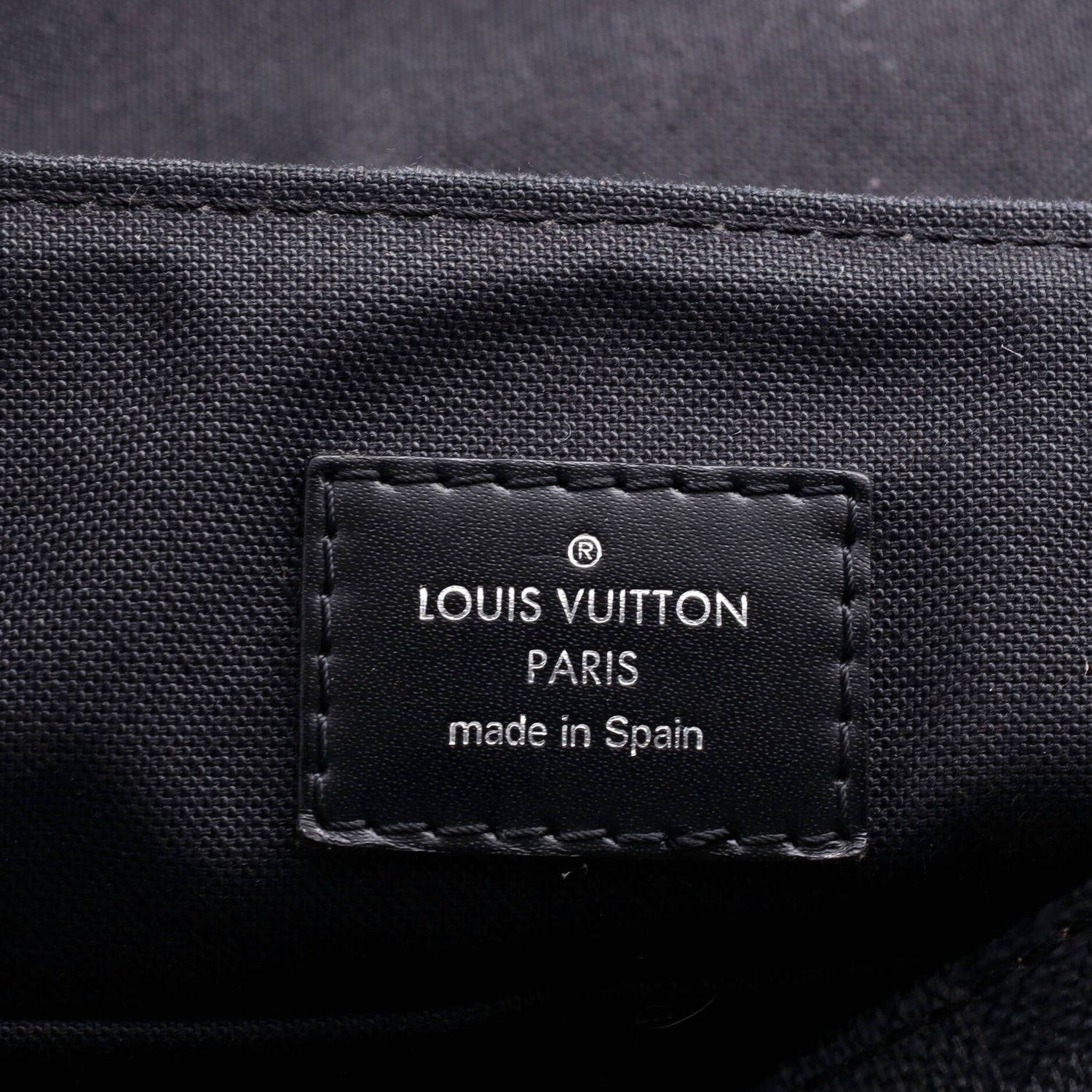 Louis Vuitton District Messenger Bag Limited Edition Nemeth Damier Graphite Pm