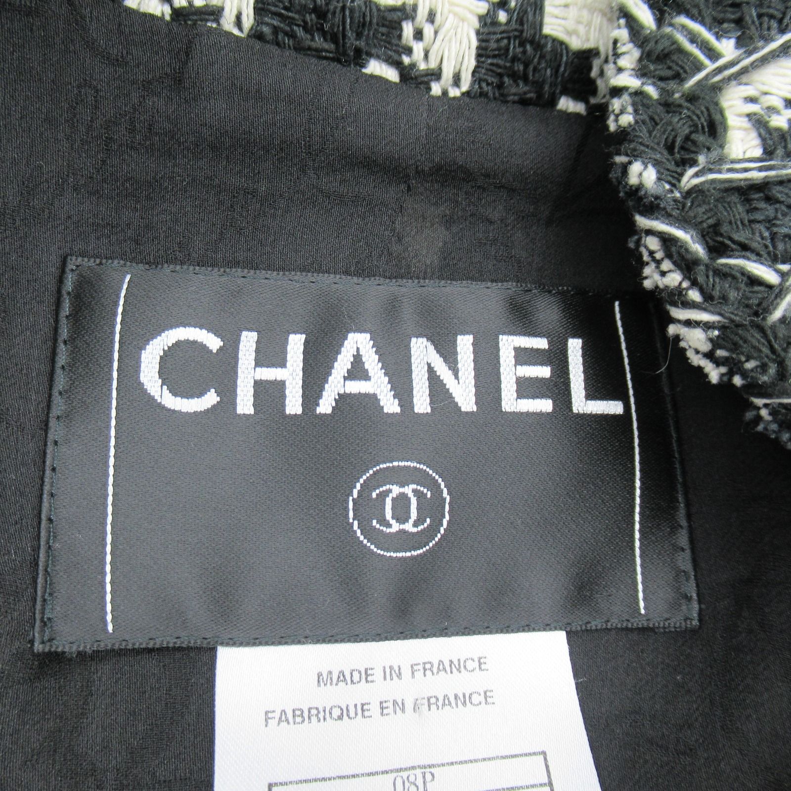 Chanel Tweed Tailored Houndstooth Short Jacket