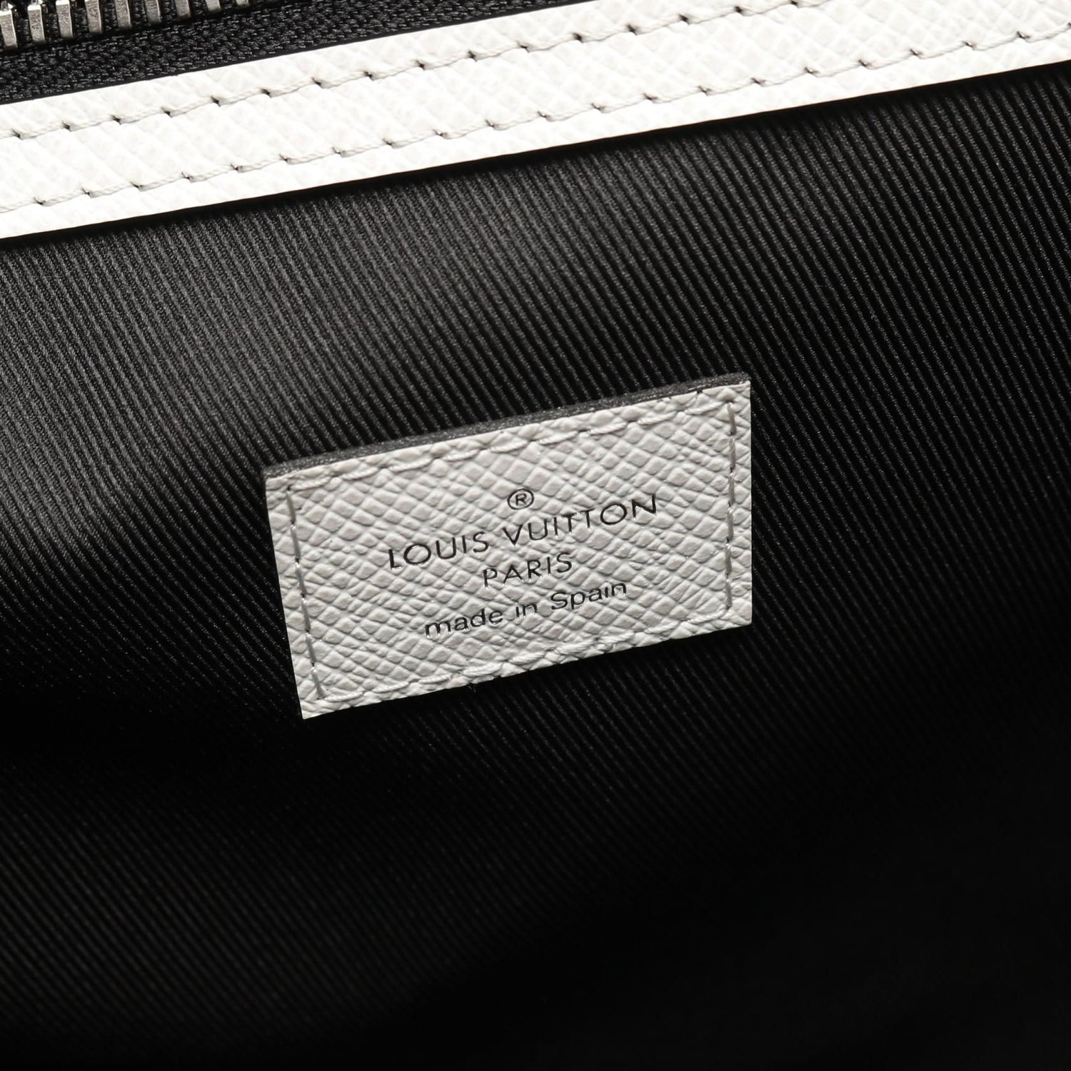 Louis Vuitton Weekend Tote Nm Blanc White Tote Bag M 30919