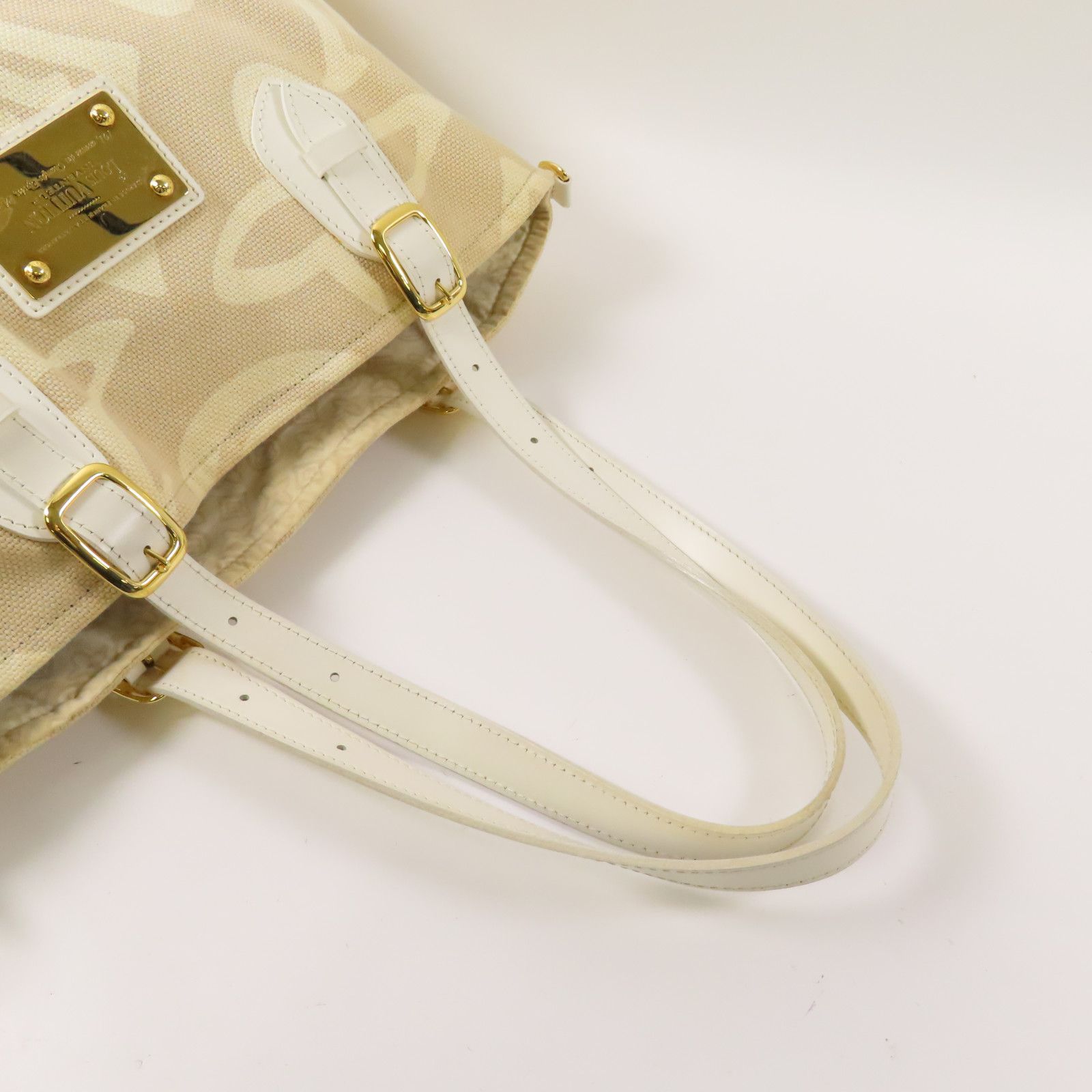 Louis Vuitton Canvas Tahitienne Pm Golden Shoulder Bag Rice White Beige Shoulder Bag M 95674