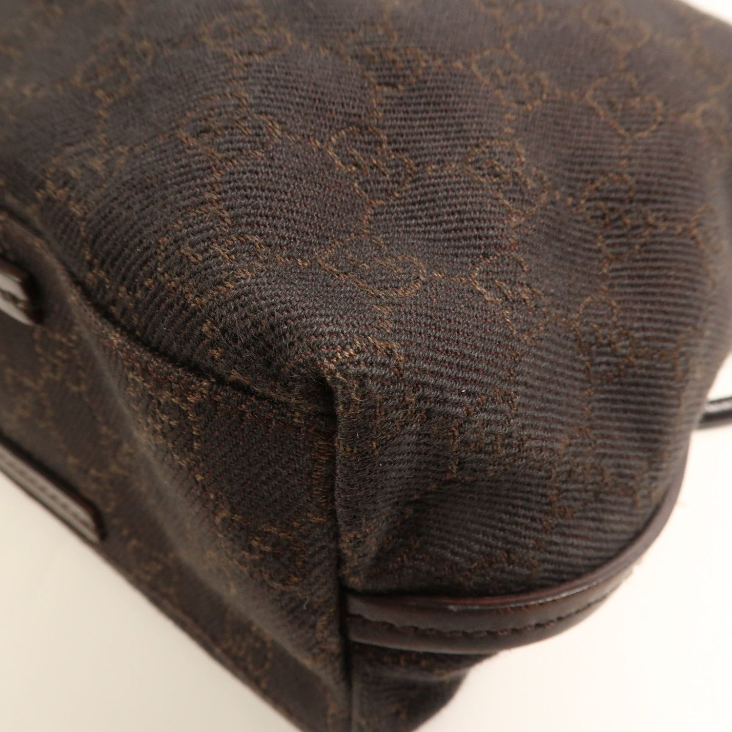 Gucci Canvas Shoulder Bag Brown Canvas 101841