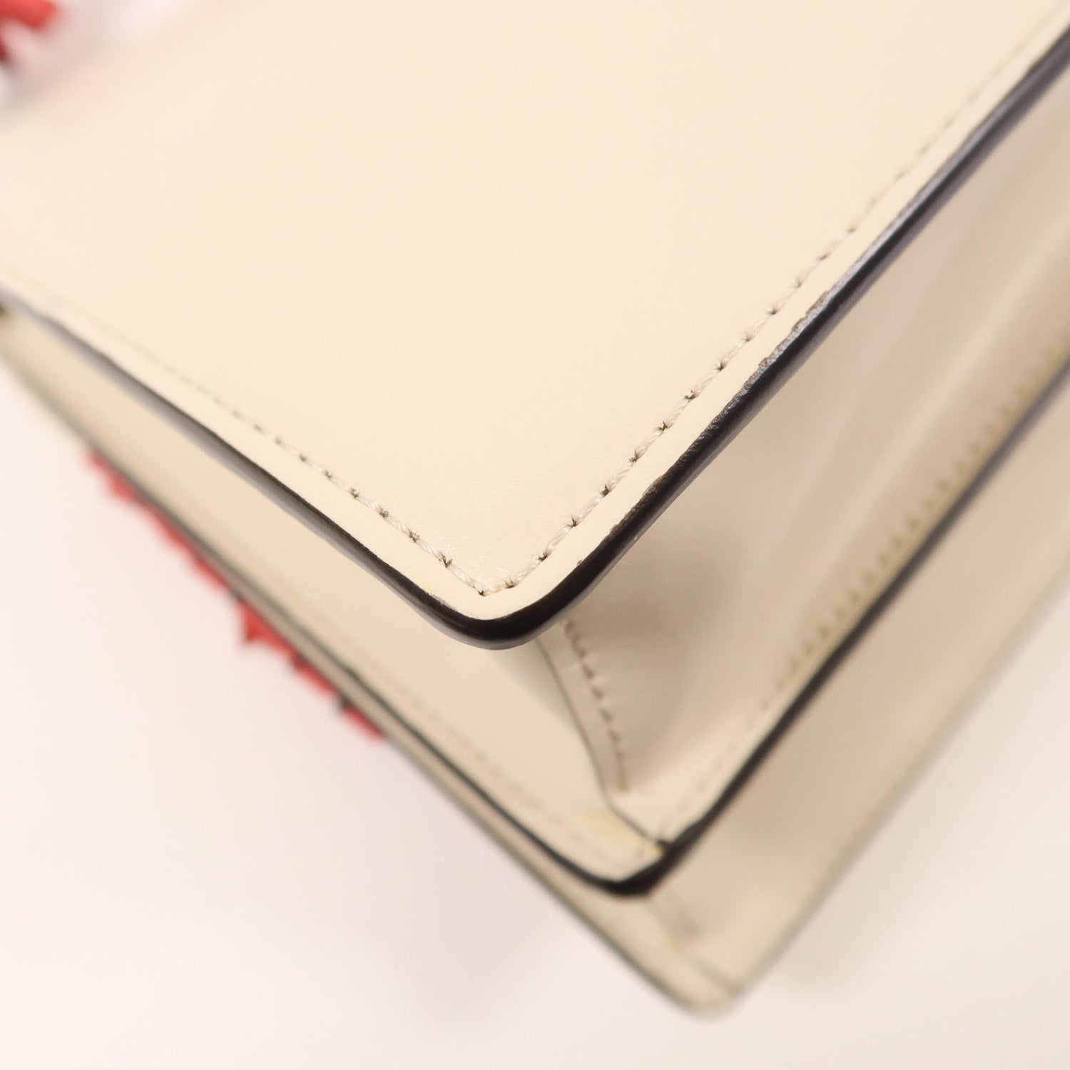 Fendi Cowhide Leather Vitello Bow Kan I Silver Hand-handed Shoulder And Back Bag 2way Shoulder Bag Beige White Calfskin