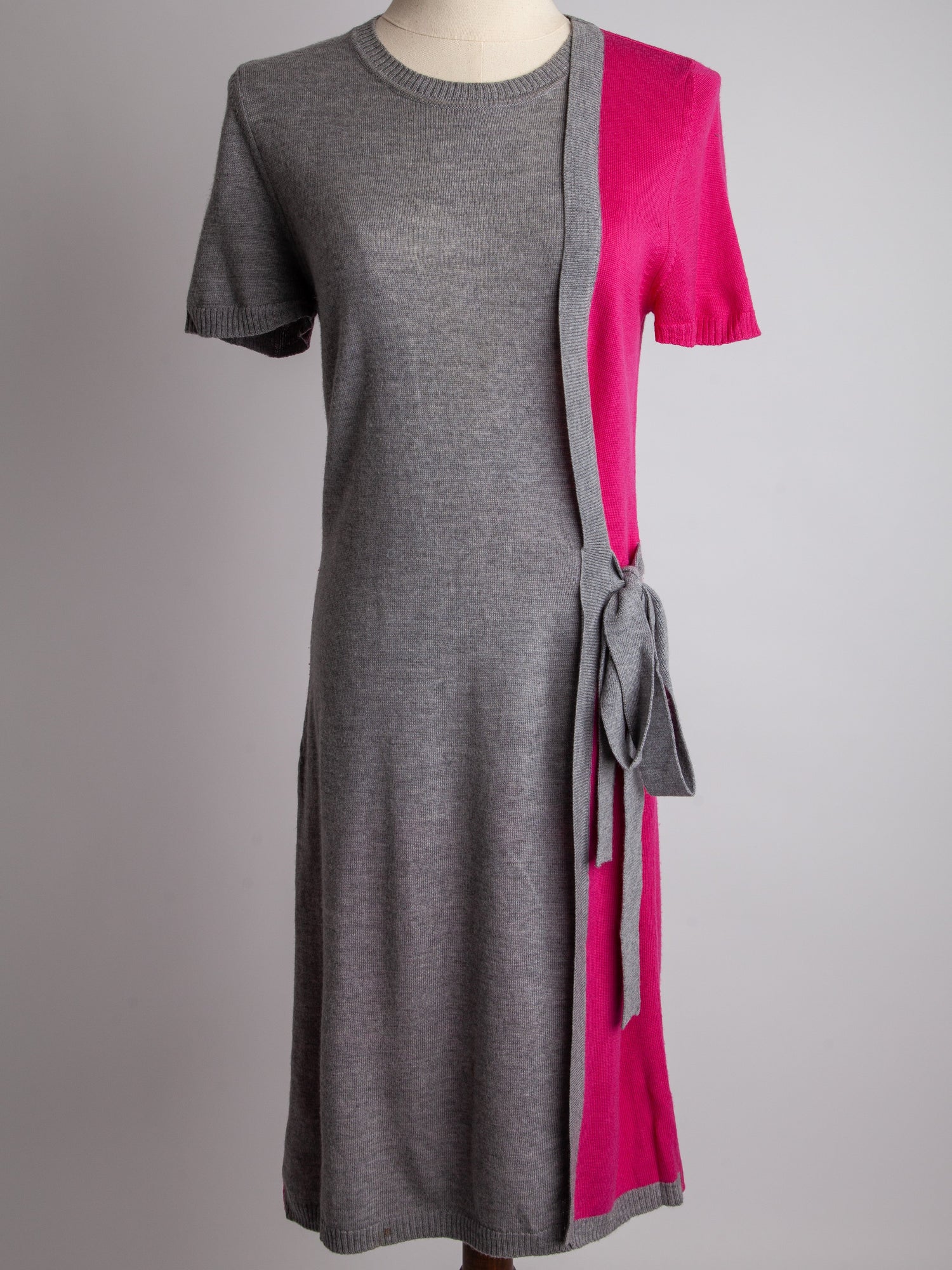 Good Blumarine Pink Cashmere Dress with Gray Sash Size N/A