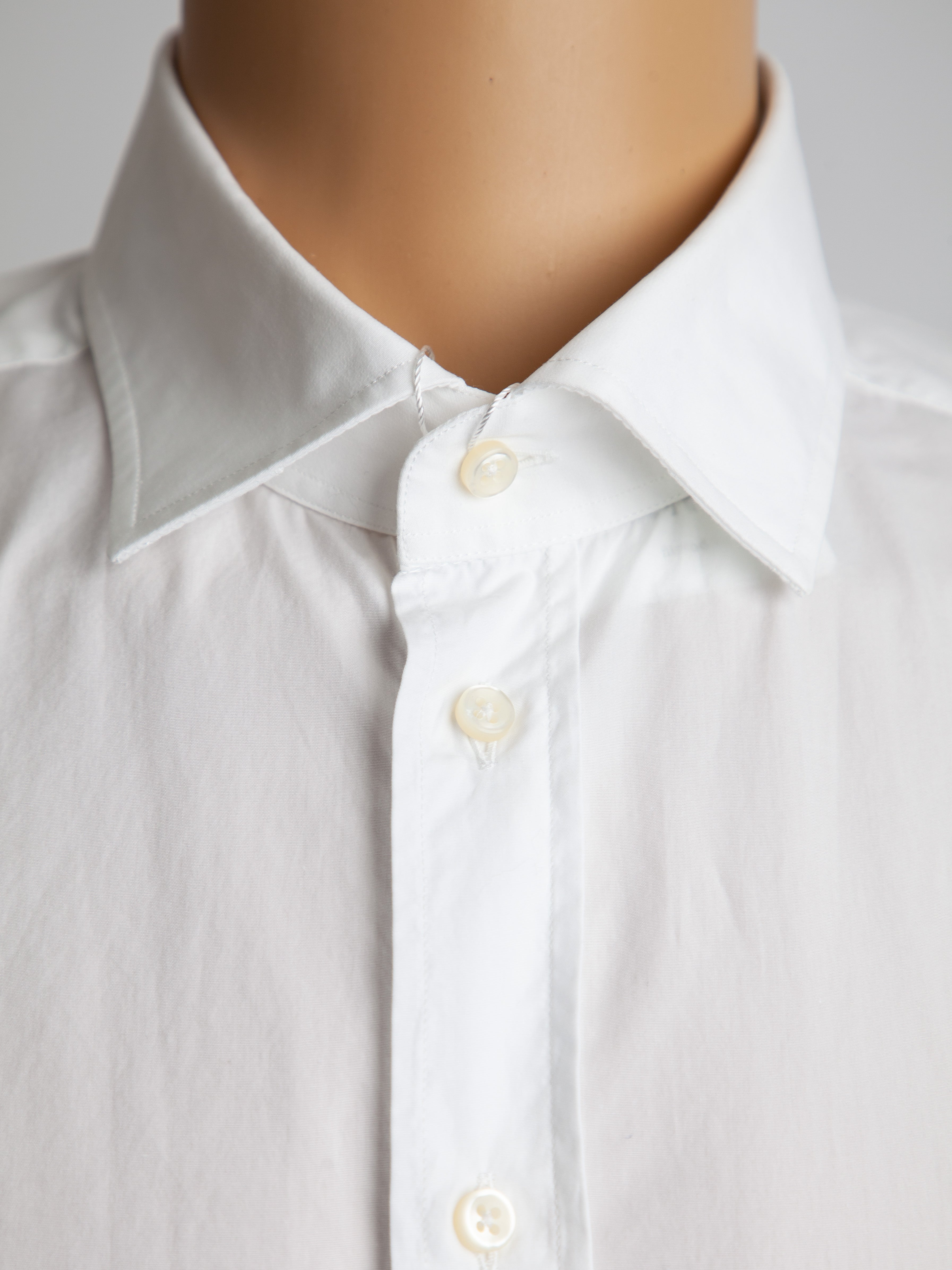 Good Armani Exchange White Slim Fit Button-Up Shirt Size XL