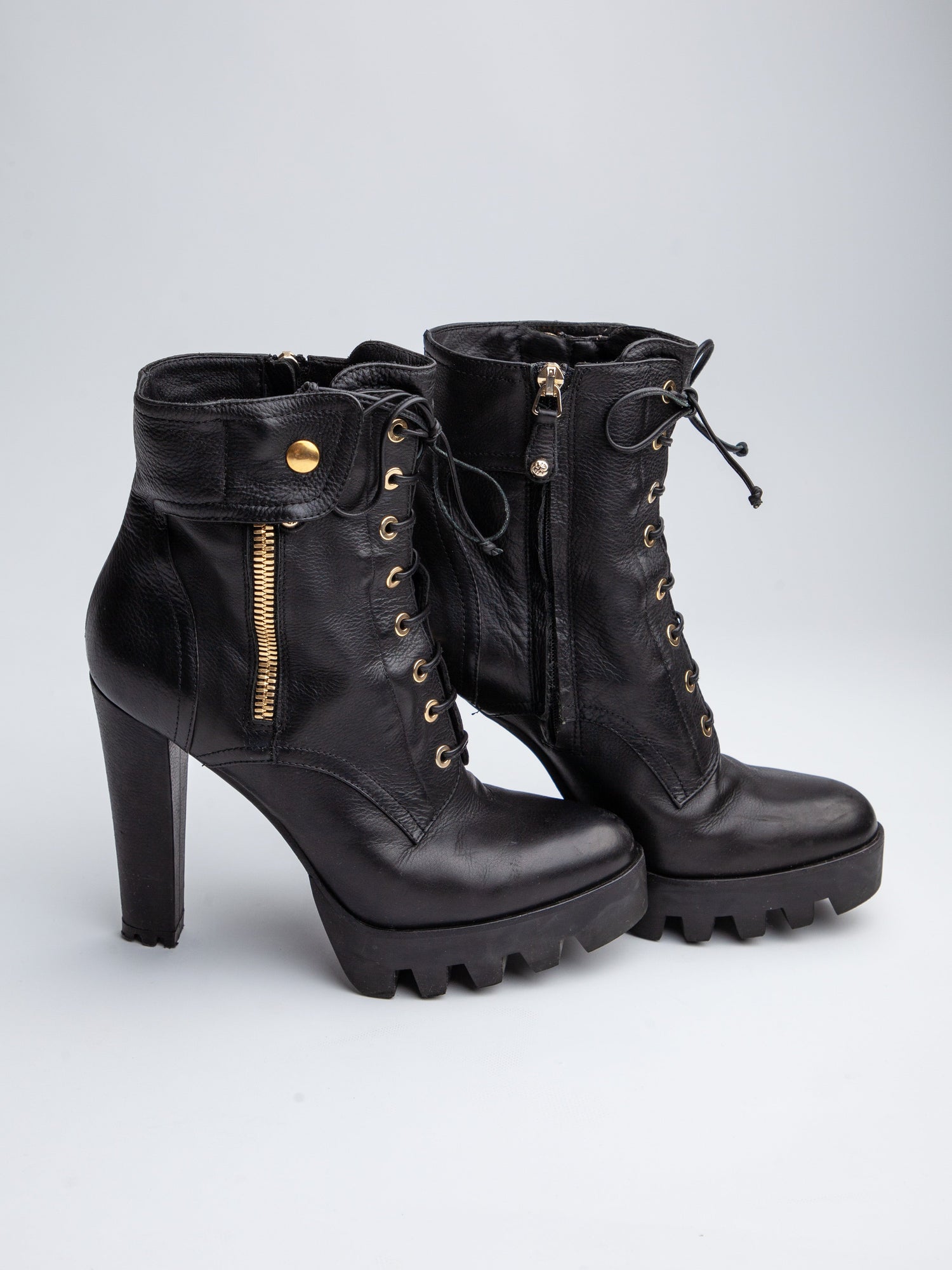 Good R&Renzi Black Leather High-Heeled Boots with Lace-Up Fronts