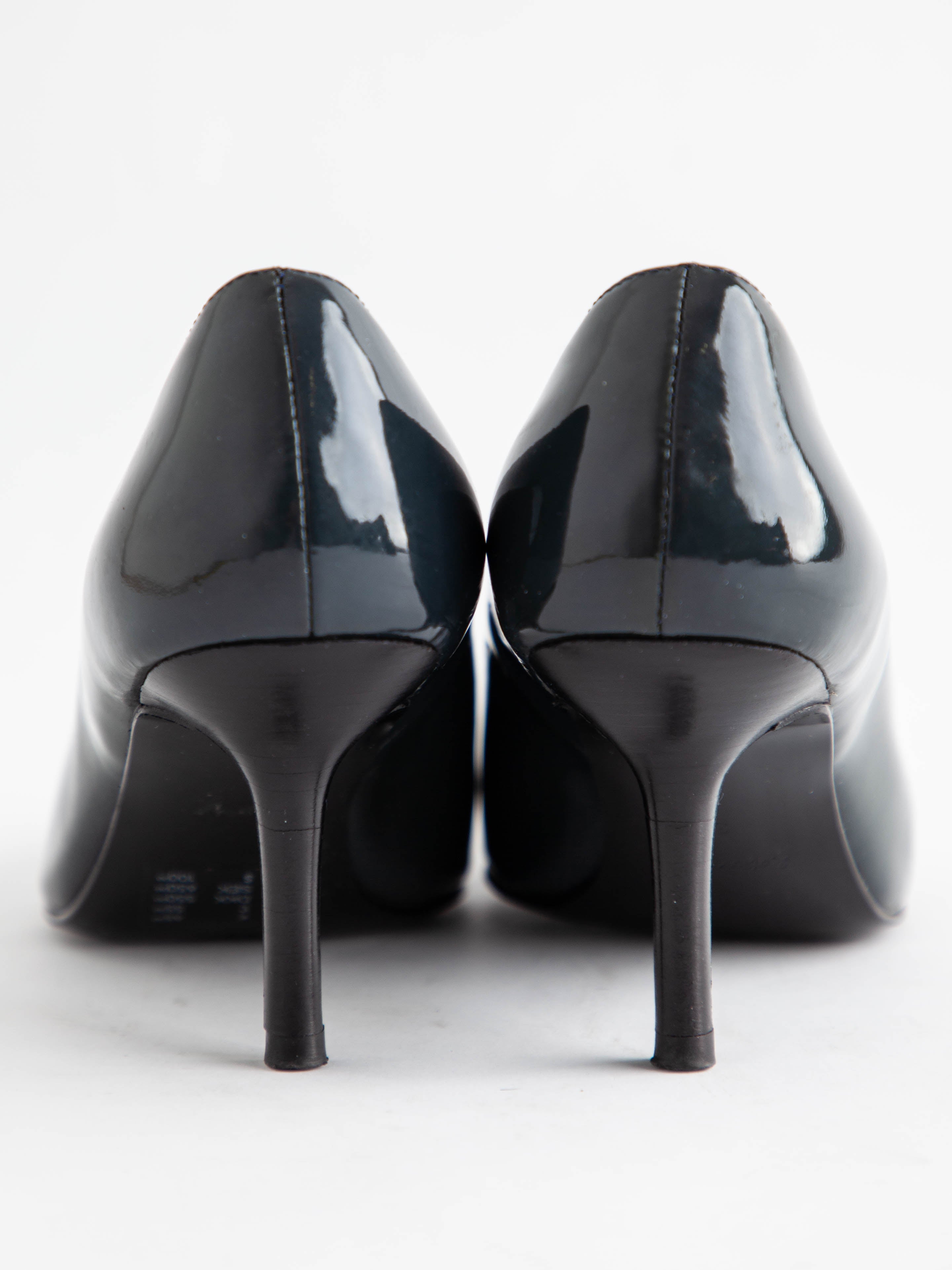 Excellent & Other Stories Green High Heel Shoes Size 36