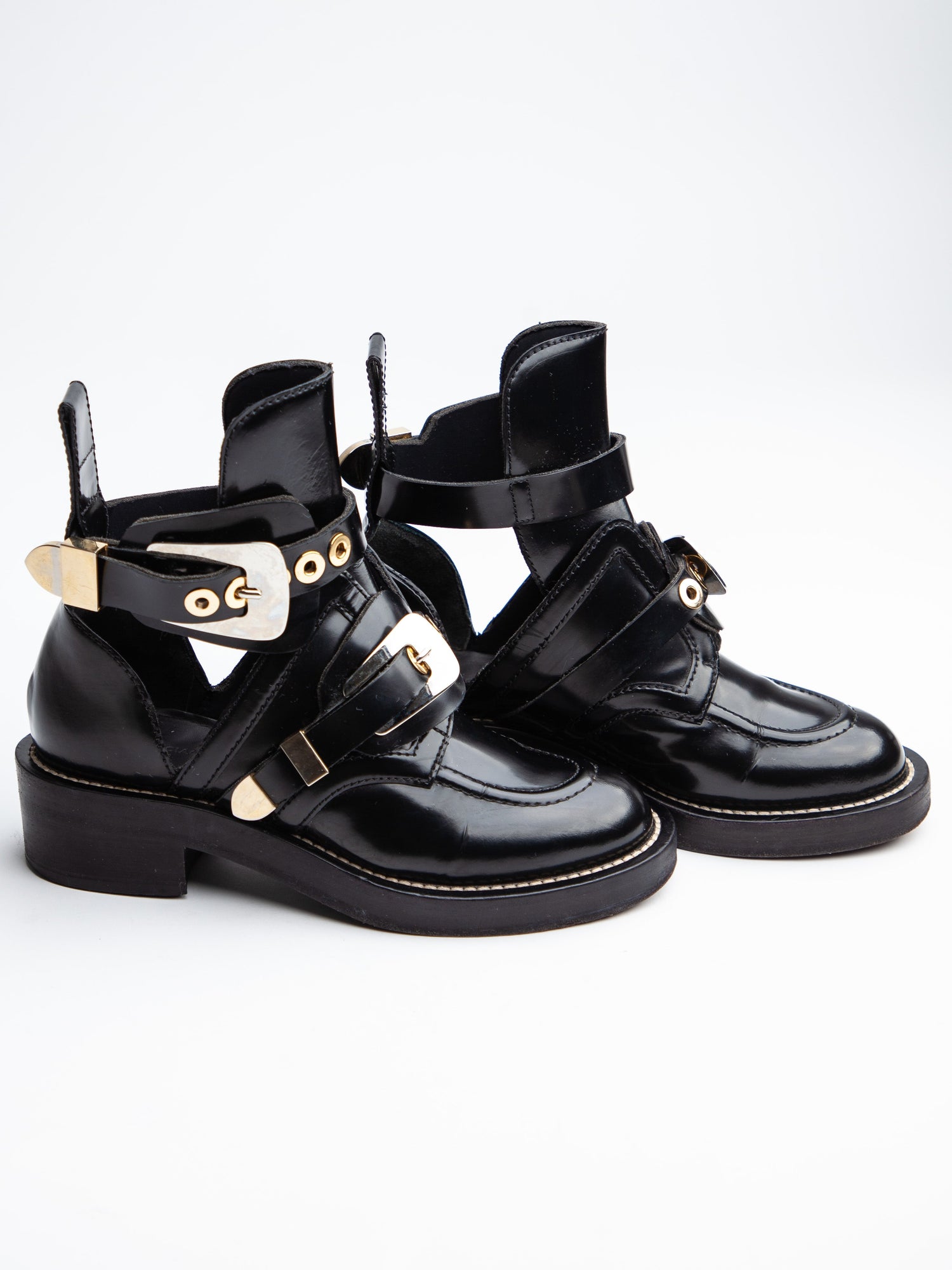 Good Balenciaga Black Leather Ankle Boots Size 35.5 with Buckles