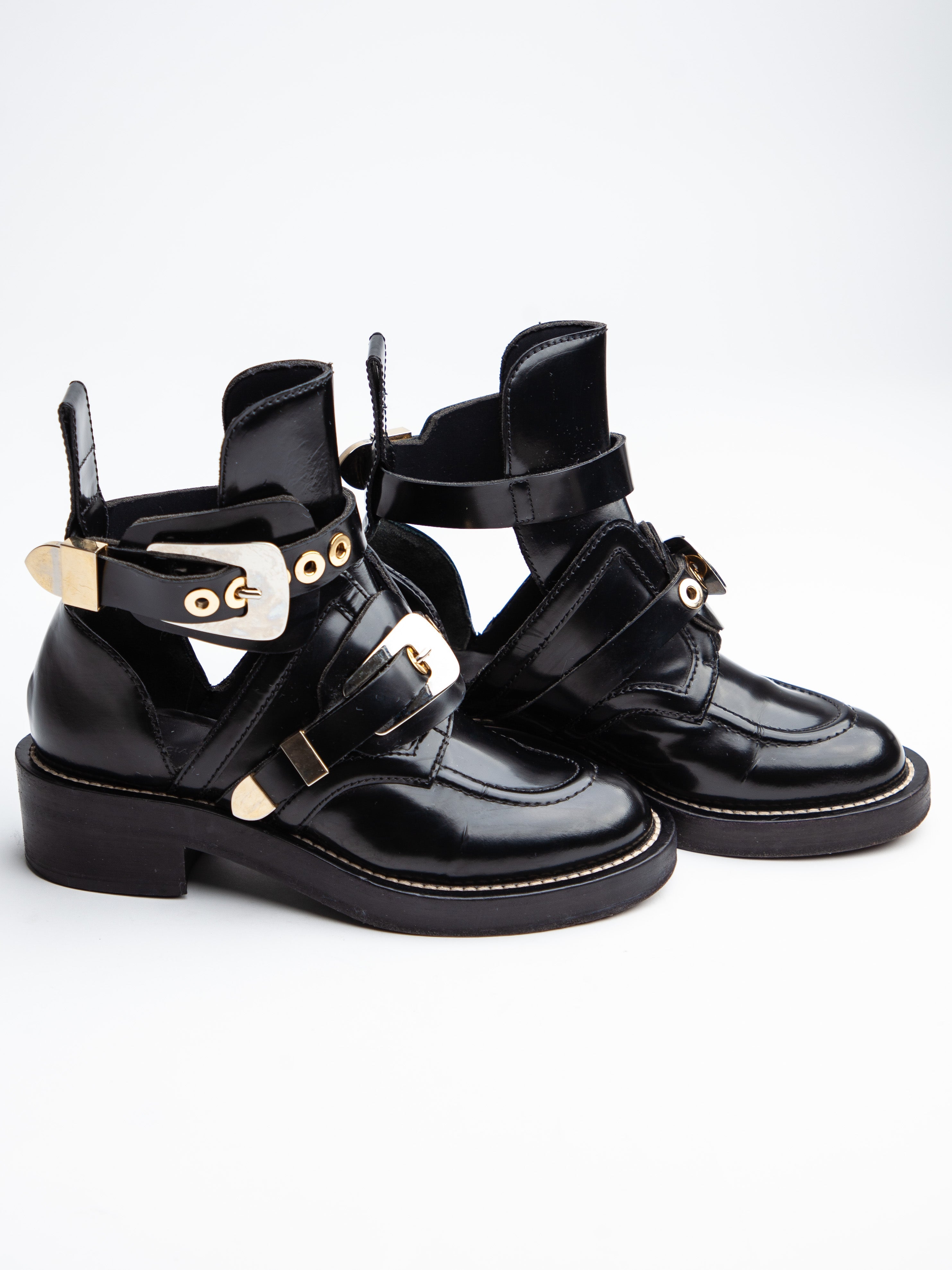 Good Balenciaga Black Leather Ankle Boots Size 35.5 with Buckles
