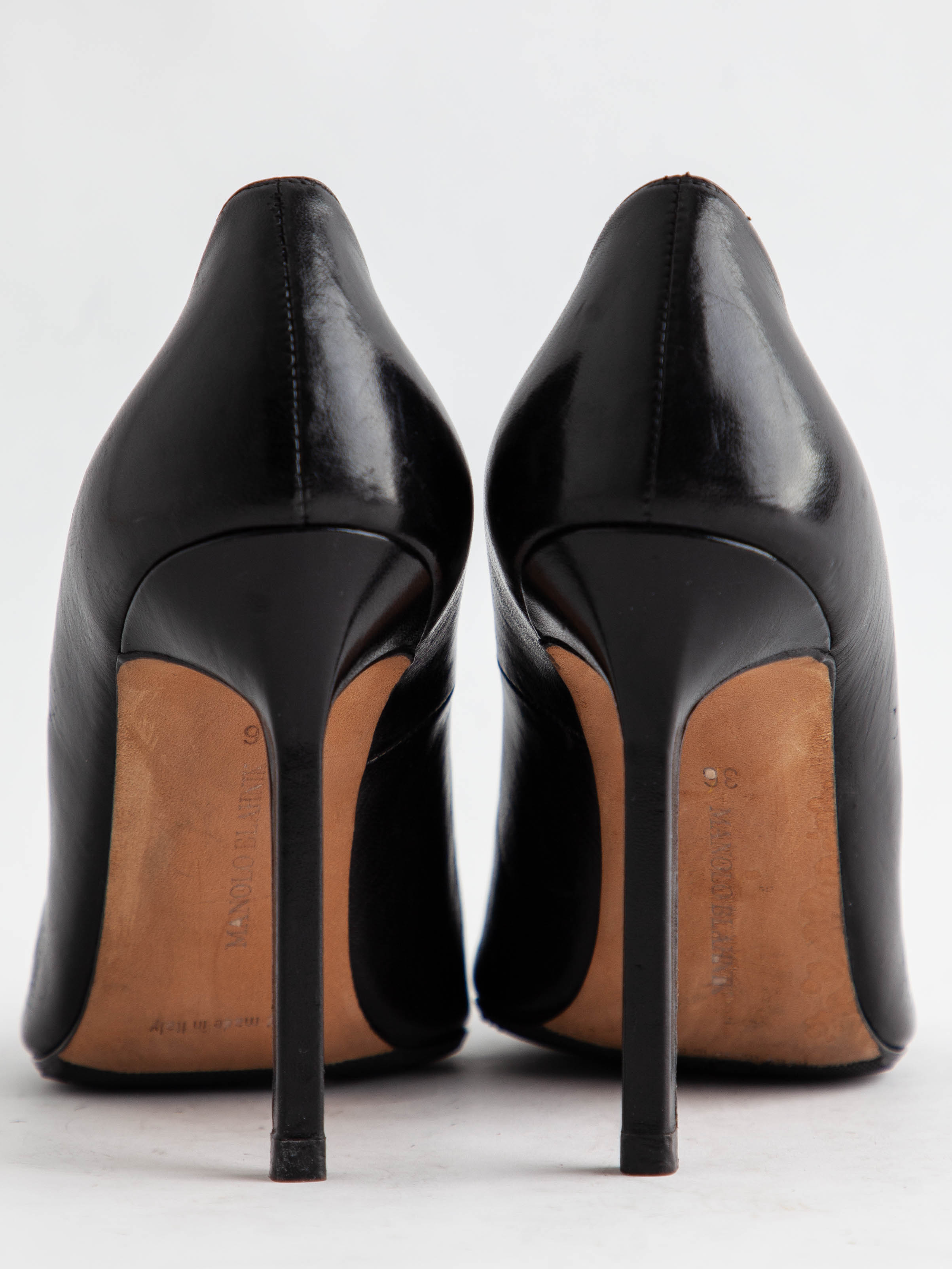 Perfect Manolo Blahnik Black Leather High-Heeled Shoes Size 36