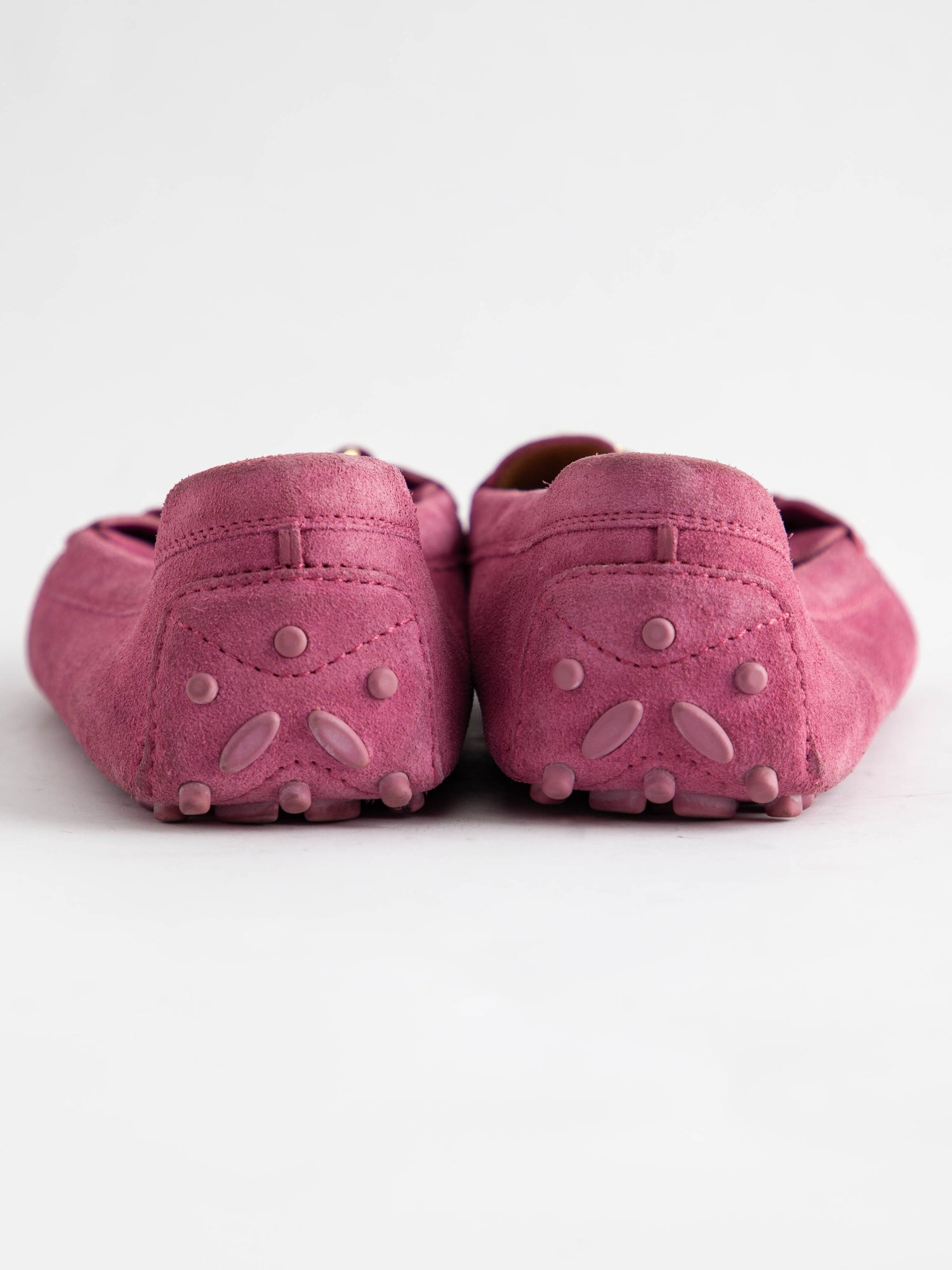 Average Salvatore Ferragamo Pink Genuine Suede Loafers Size 36