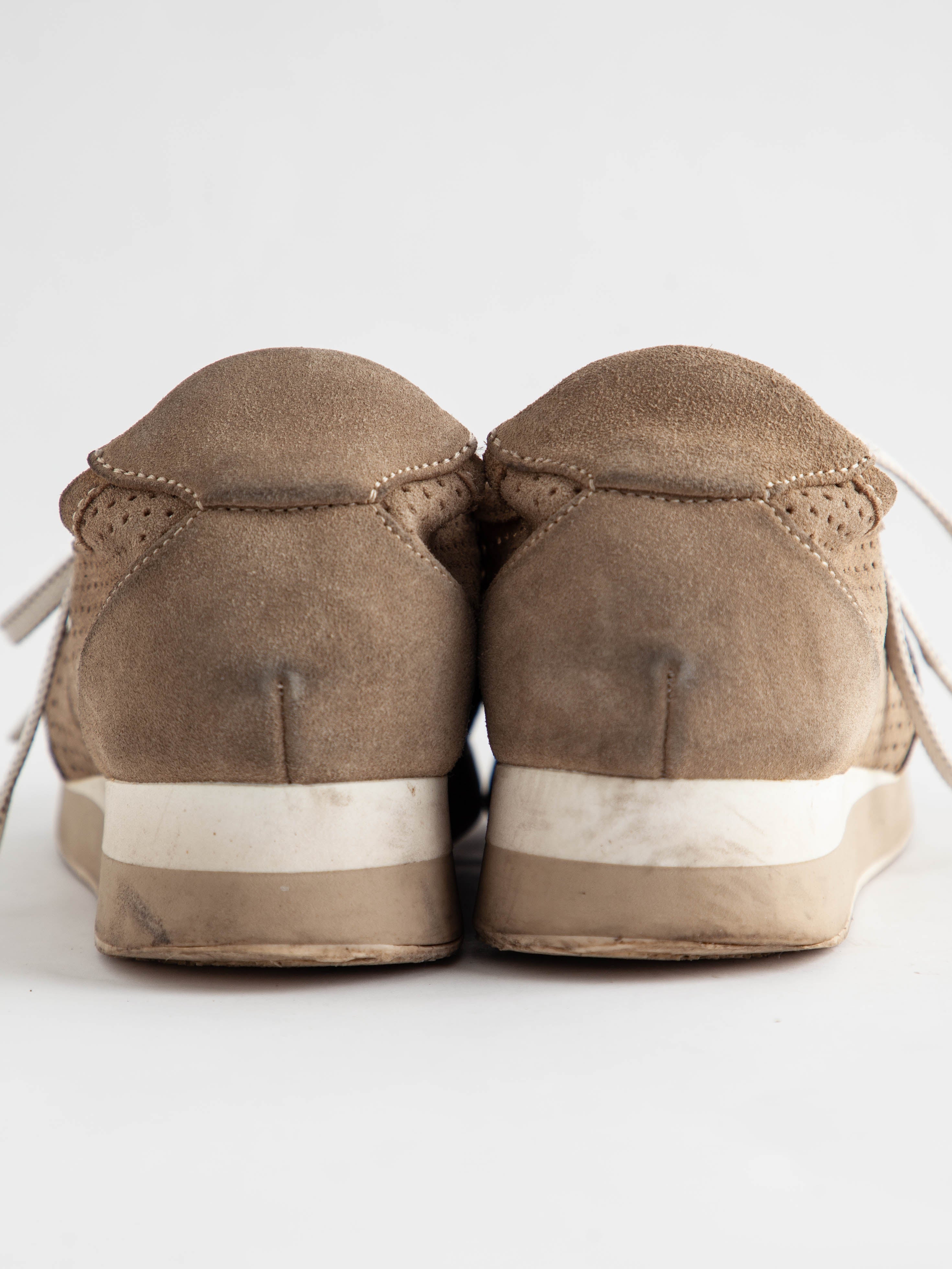 Good Max Mara White Genuine Suede Casual Shoes Size 36