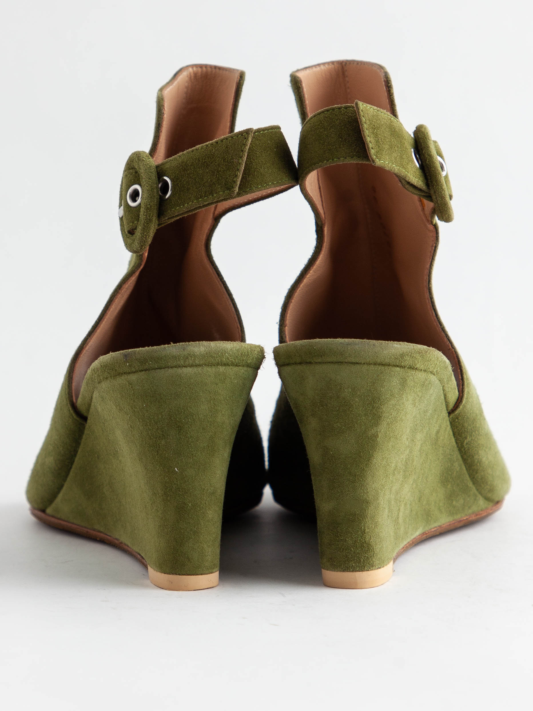 Good Gianvito Rossi Green Genuine Suede Wedge Sandals Size 35