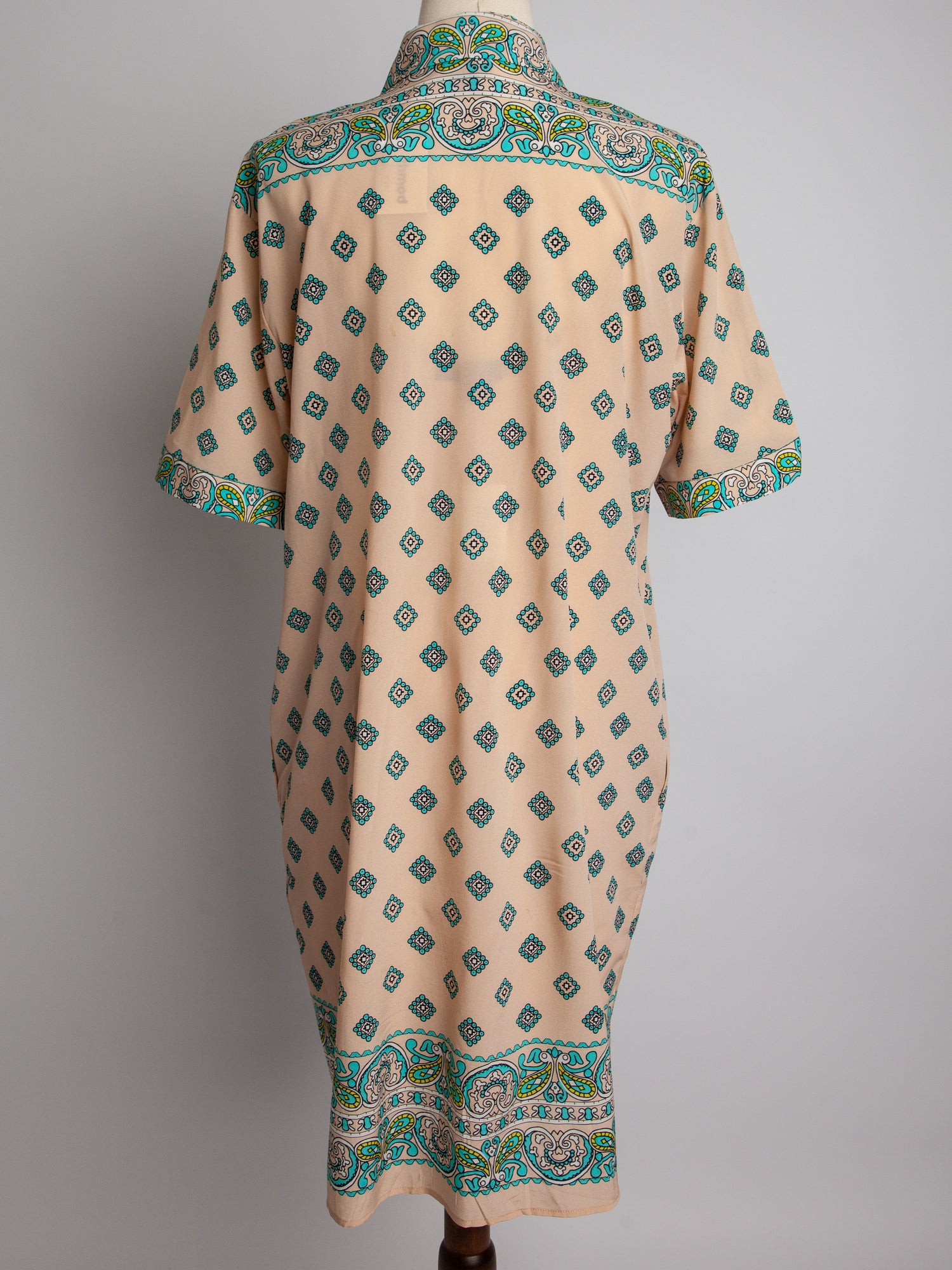 DKNY White Silk Long Shirt Dress Size M Paisley Pattern