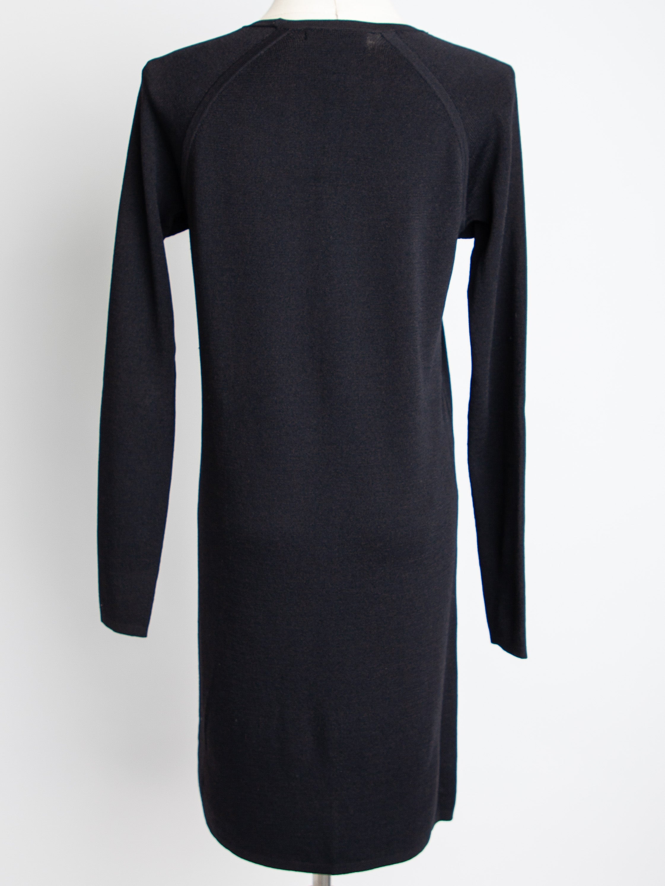 Good Condition Banana Republic Black Dress Size XS with Zippers