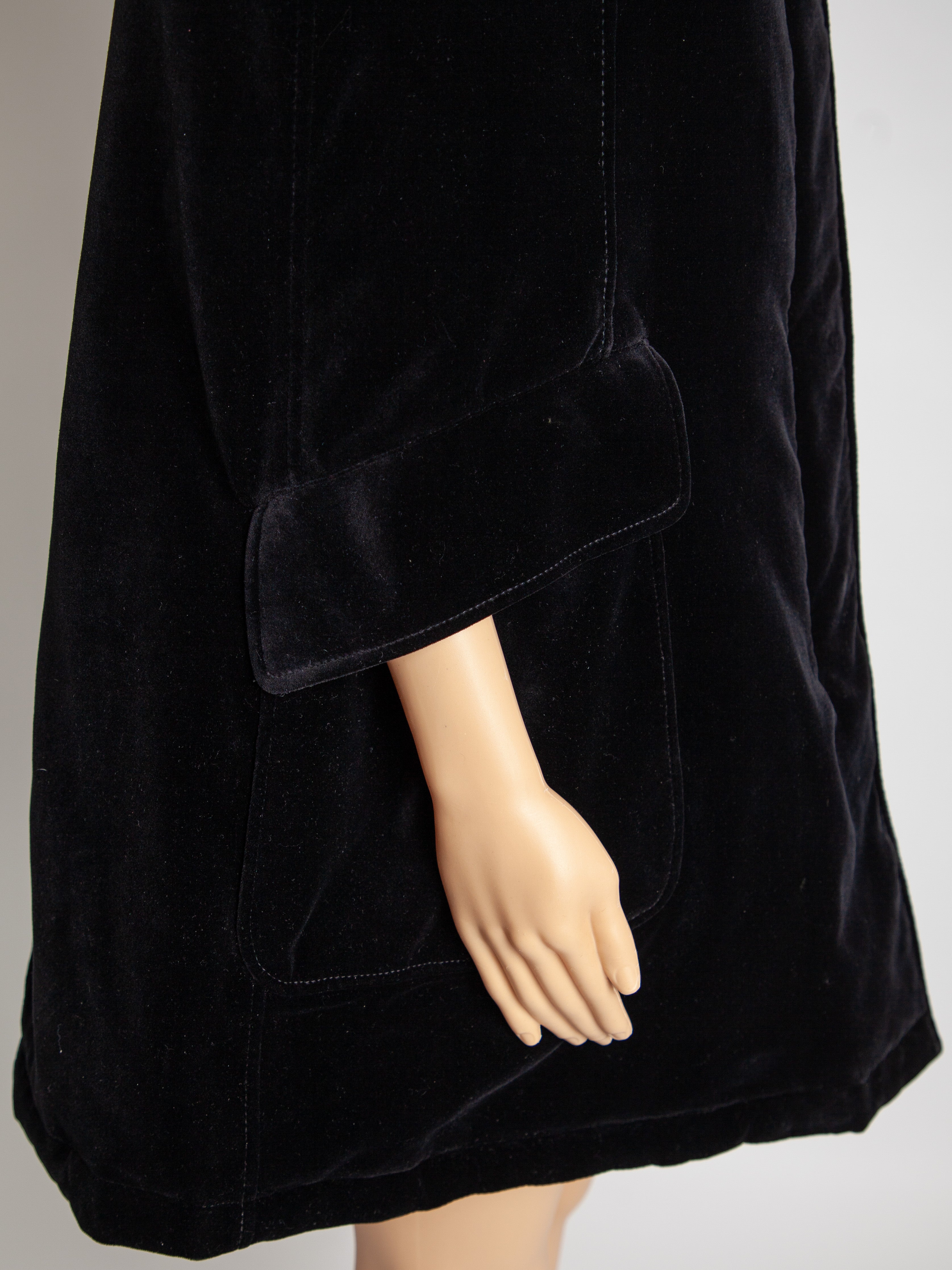 Prada Black Hooded Cape Coat Soft Viscose Women’s Good Condition