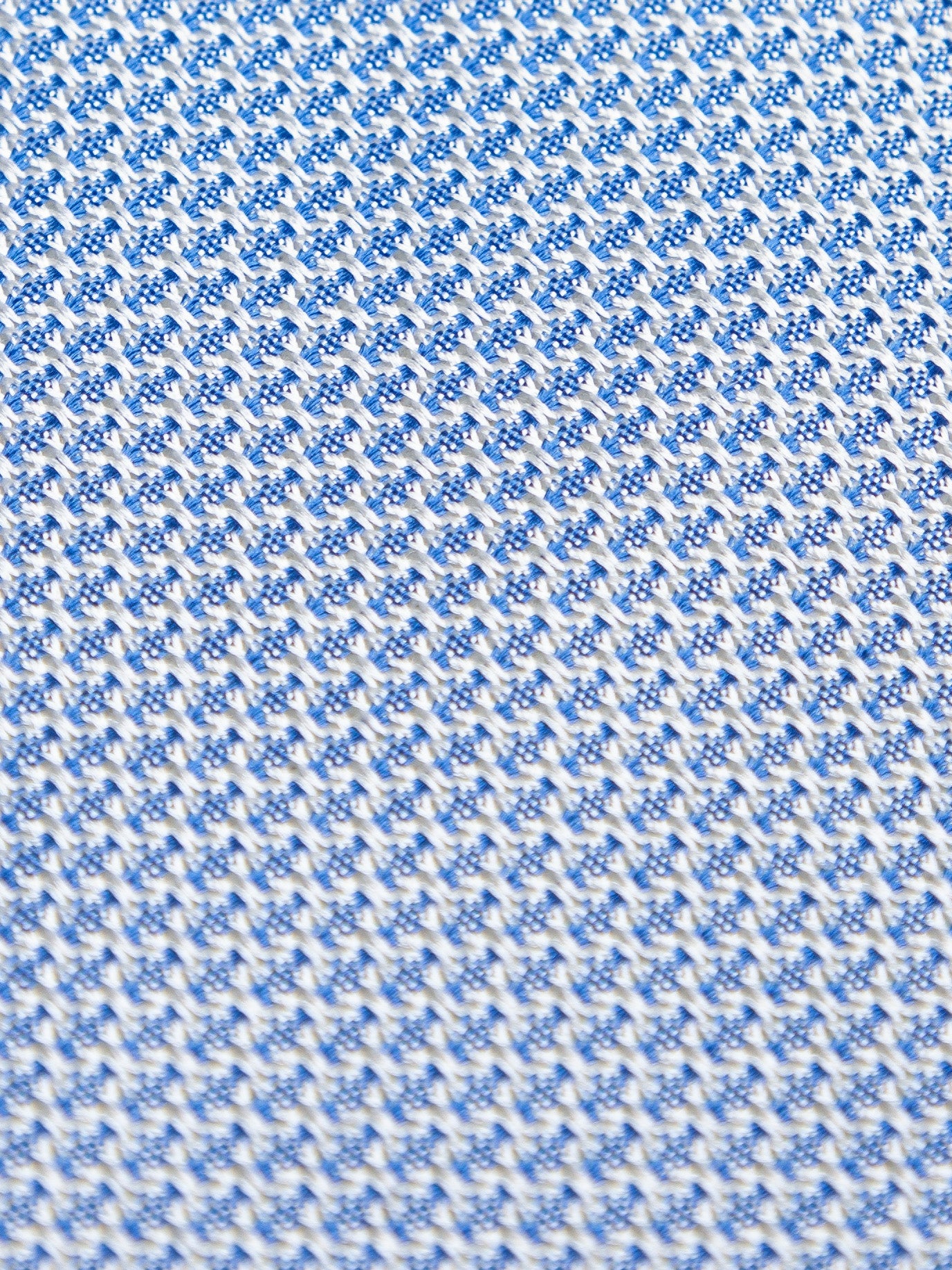 NEW Charles Tyrwhitt Blue Patterned Silk Necktie for Men