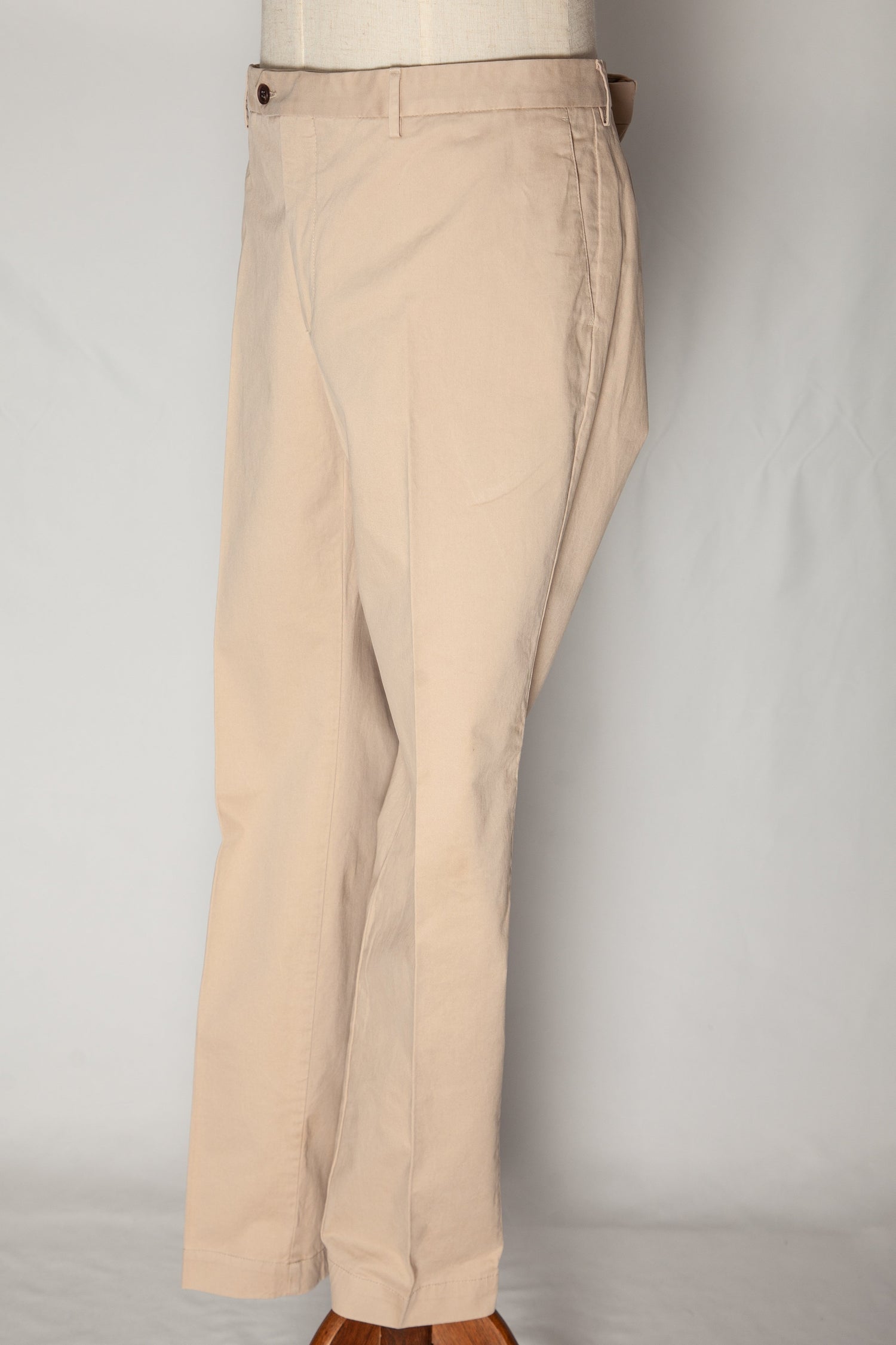 Good Hackett White Cotton Natural Pants Size XL for Men