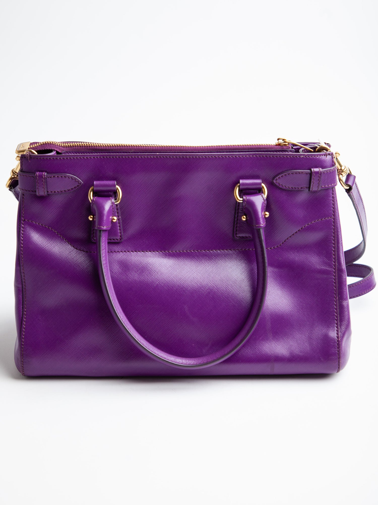 Good Salvatore Ferragamo Purple Leather Handbag with Gold Hardware