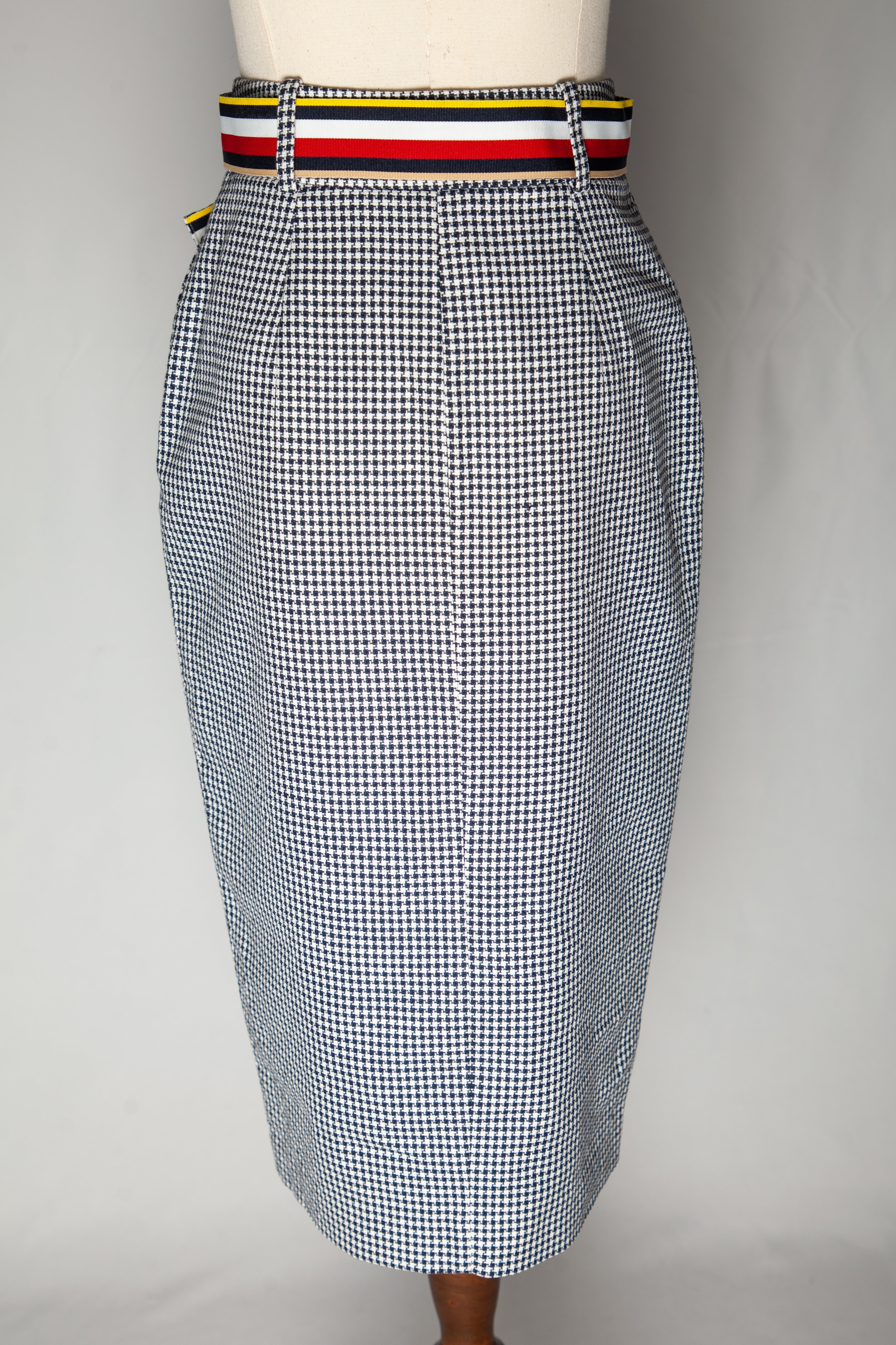 NEW Tommy Hilfiger Black High-Waisted Skirt XS with Striped Belt
