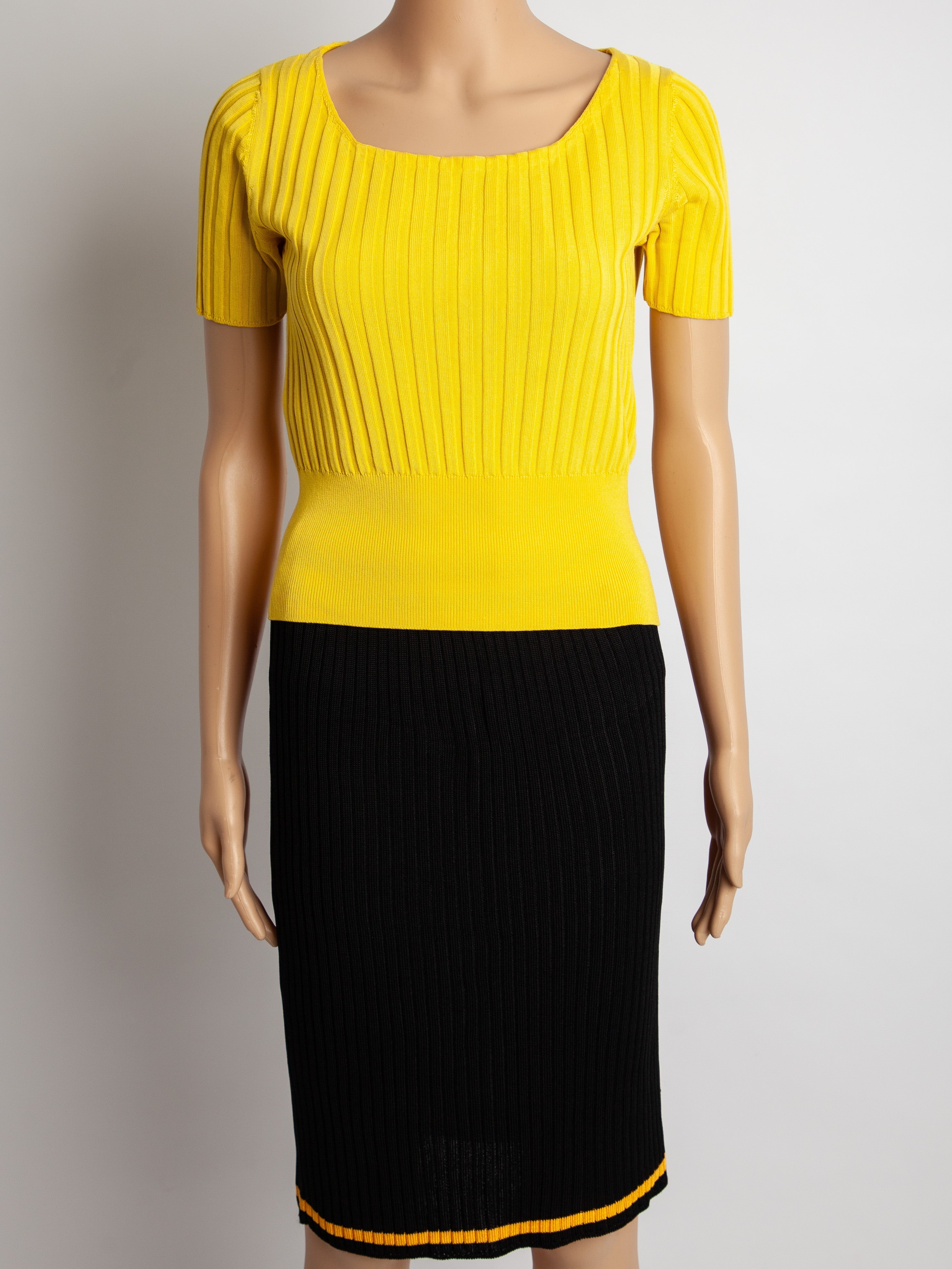 Excellent Prada Yellow Cotton Two-Piece Outfit Size S