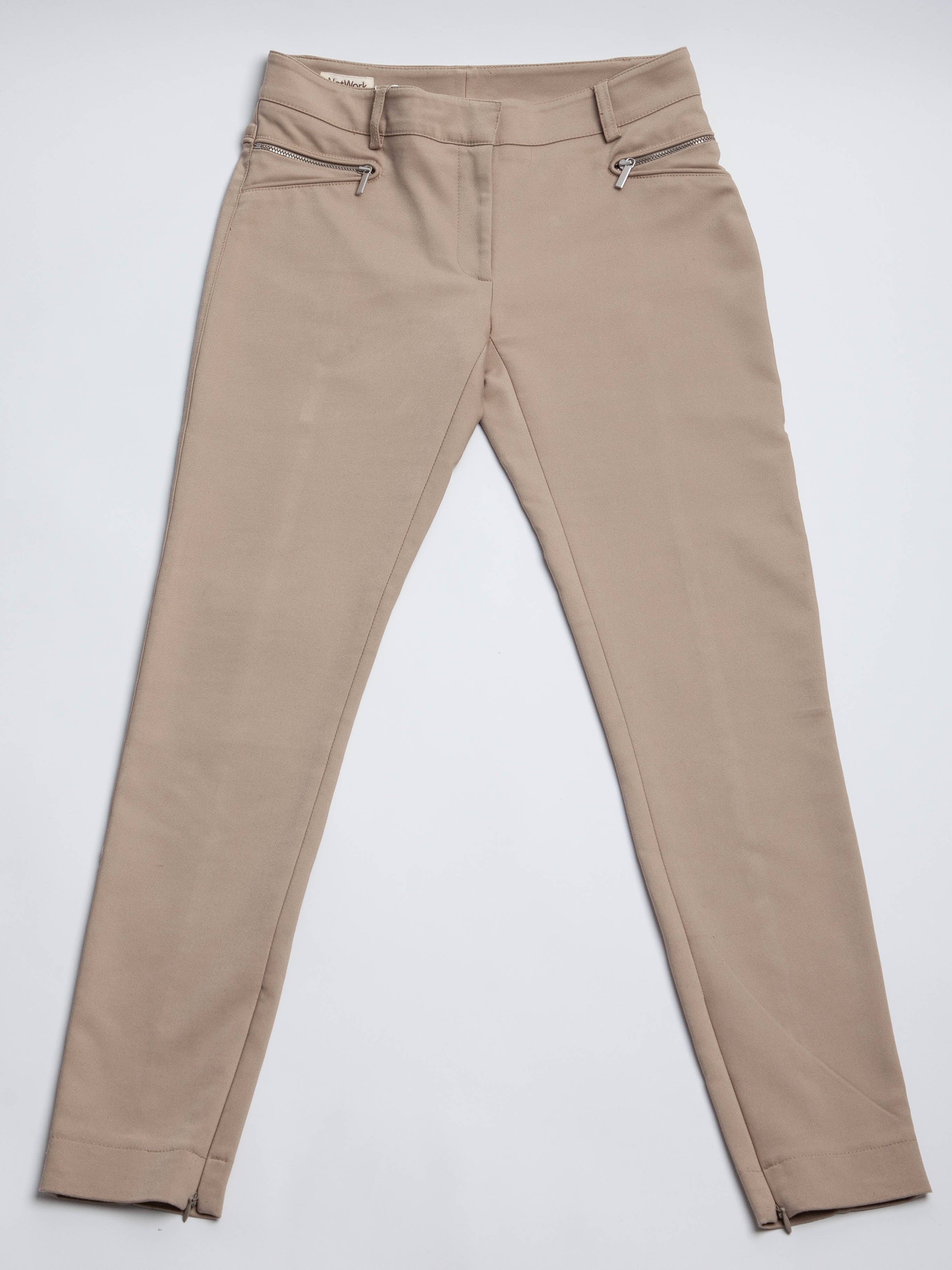 Good Condition NetWork White Acrylic Women’s Pants Size XS