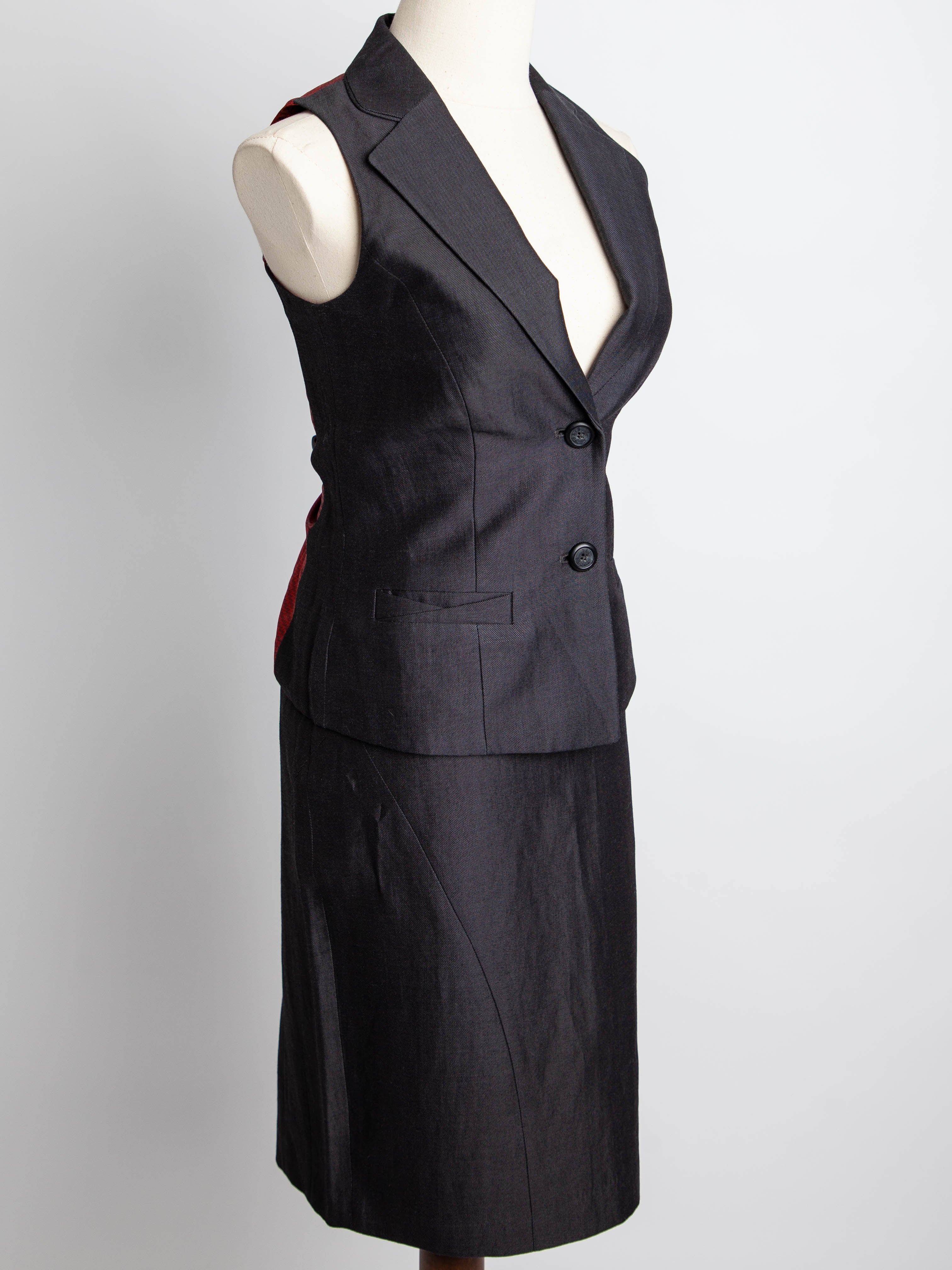 Good Ted Baker Black Sleeveless Two-Piece Outfit Vest & Skirt