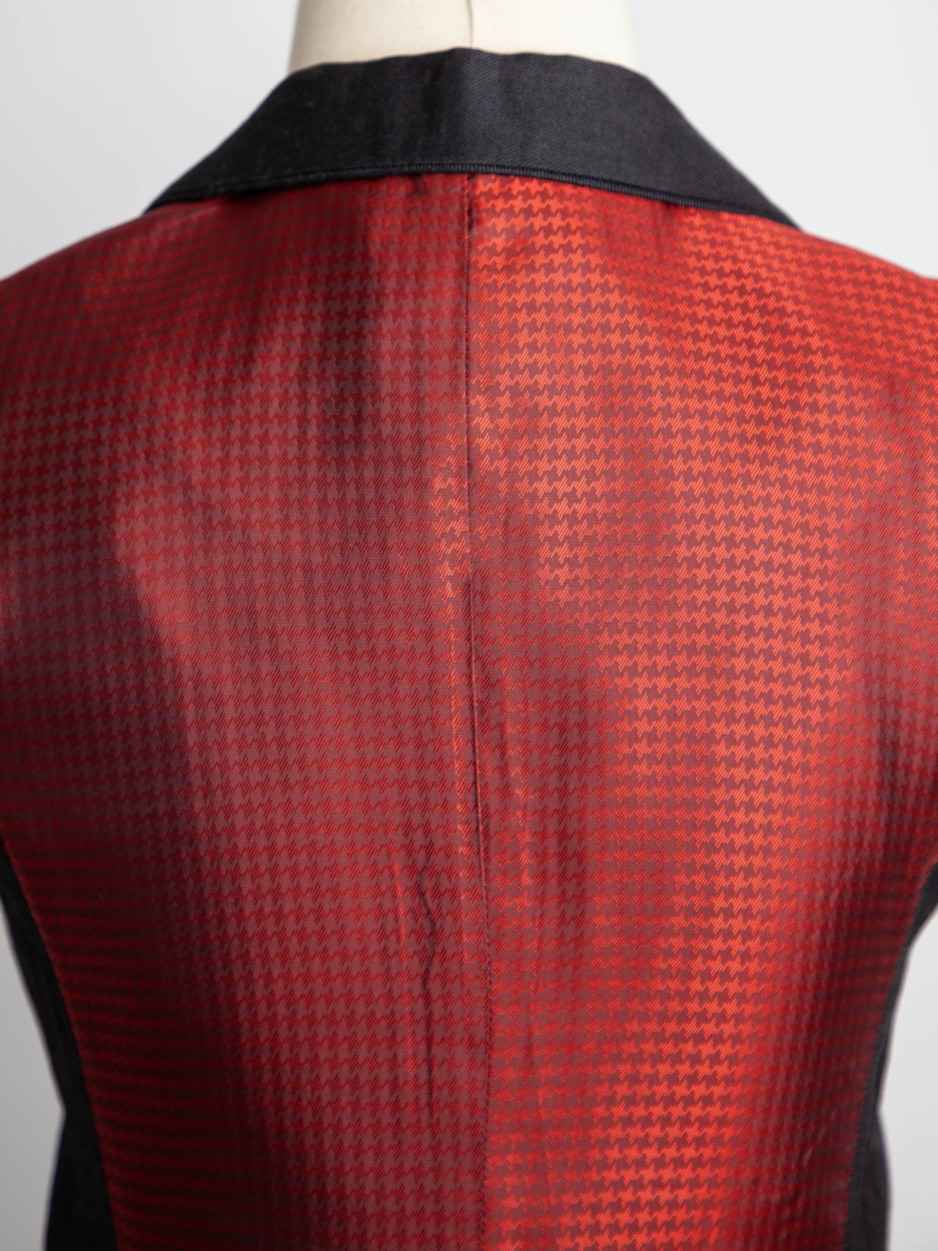 Good Ted Baker Black Sleeveless Two-Piece Outfit Vest & Skirt