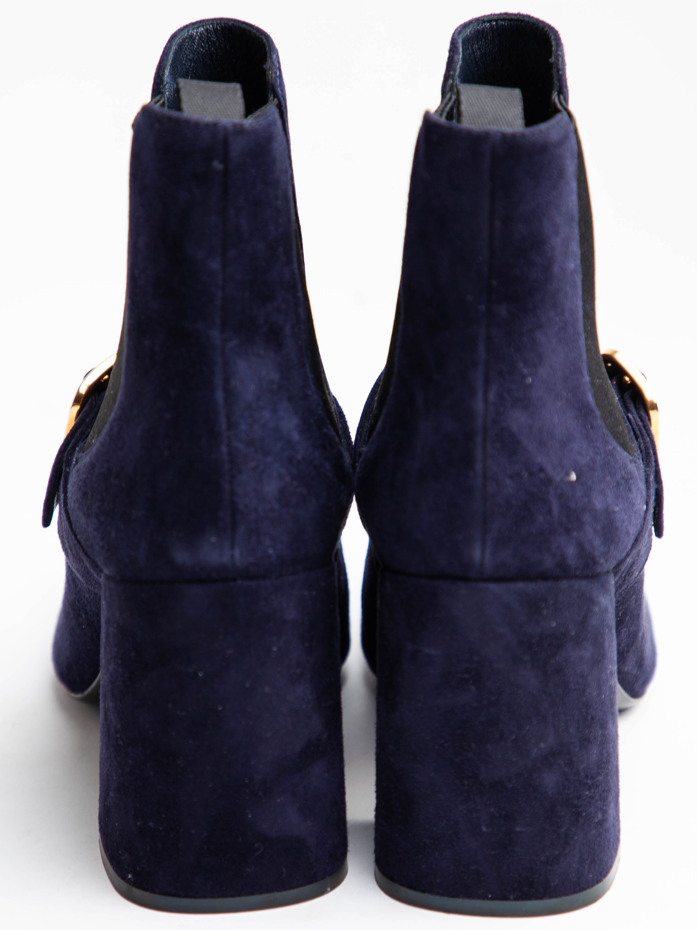 Good Condition Prada Purple Suede Ankle Boots Size 37.5 with Buckle