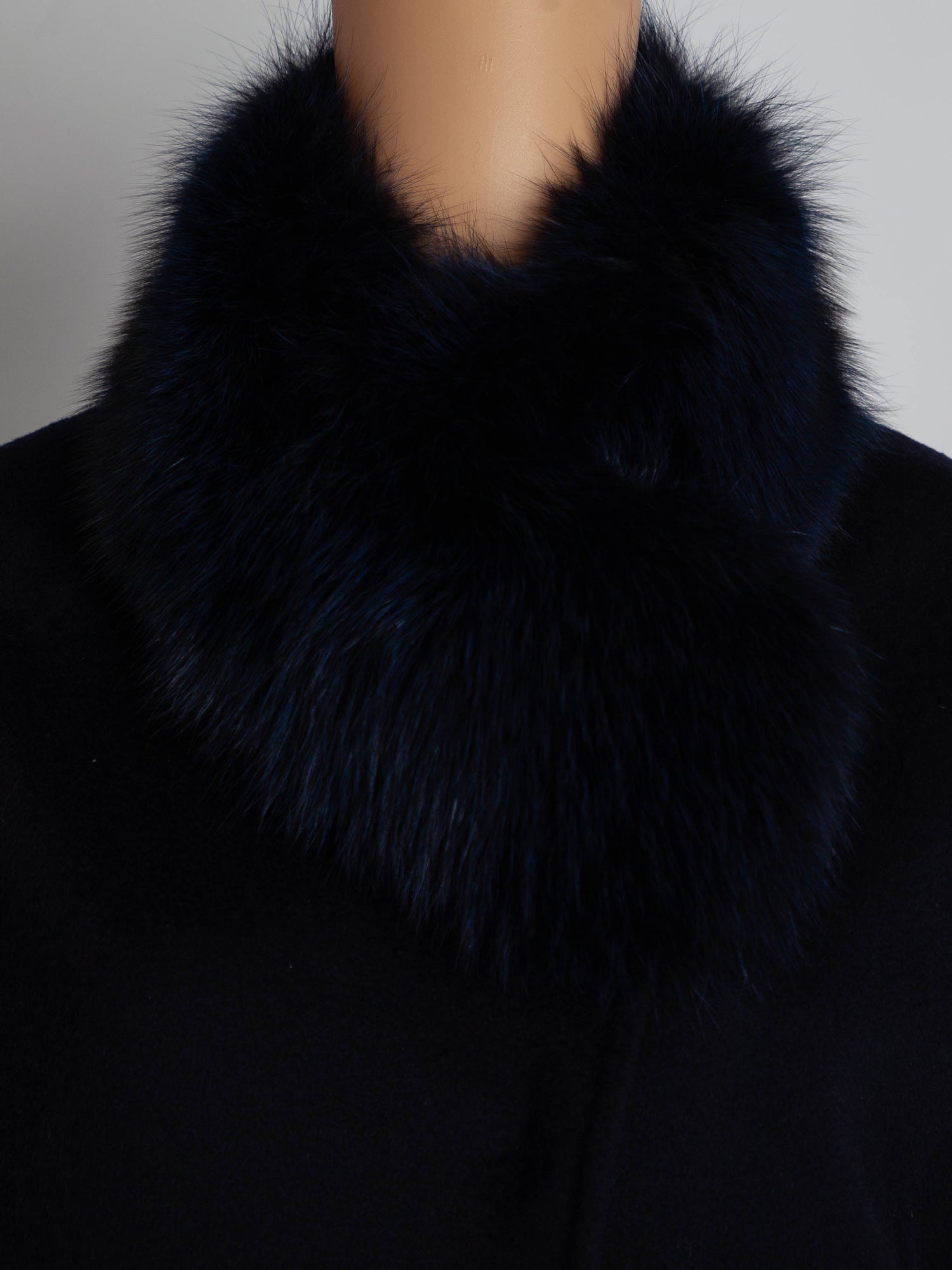 Eleventy Blue Wool Coat with Fur Collar Size M - Good Condition