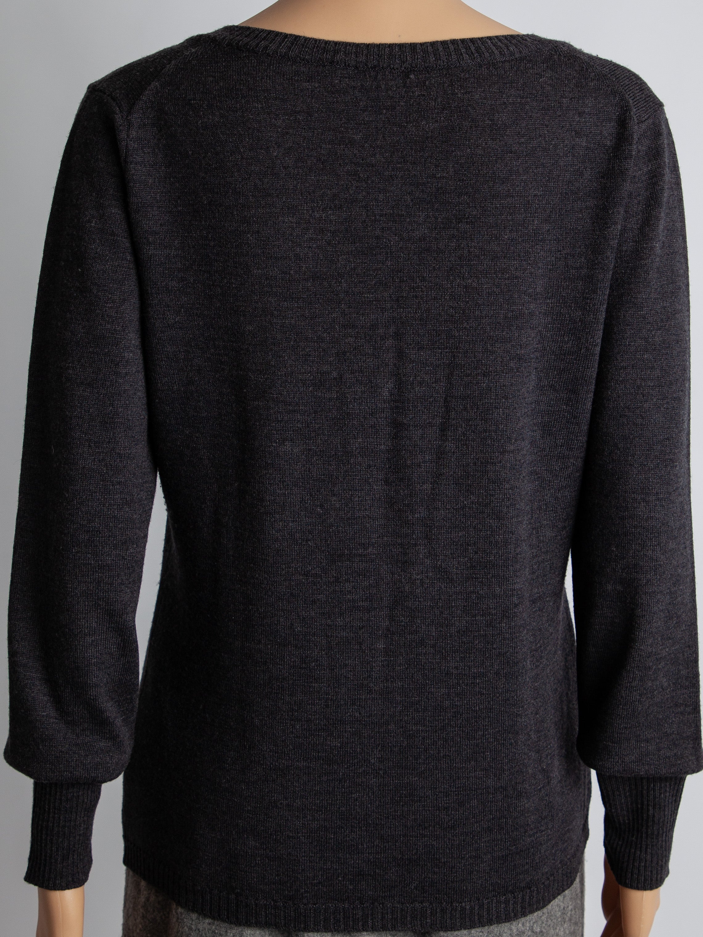 Good Max Mara Gray Cashmere V-Neck Sweater Size M for Women
