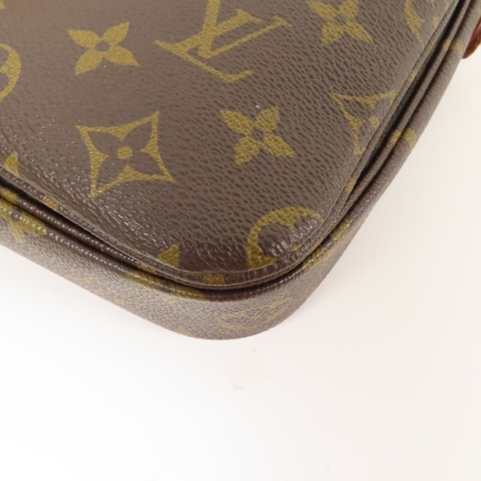 Louis Vuitton Pochette Metis, Monogram