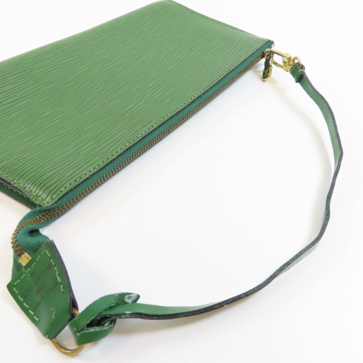 Louis Vuitton Epi Pochette Accessories Kanagi Hand-turned Bag Green Color Green Handbag M 52944
