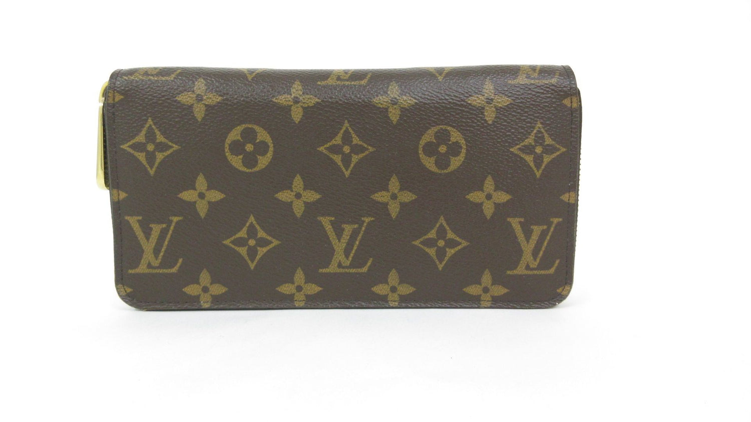 Louis Vuitton Zippy Wallet, Monogram