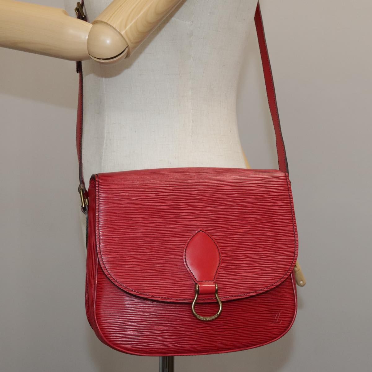 Louis Vuitton Epi Saint Cloud Gm Shoulder Bag Red M 52197 Lv Auth