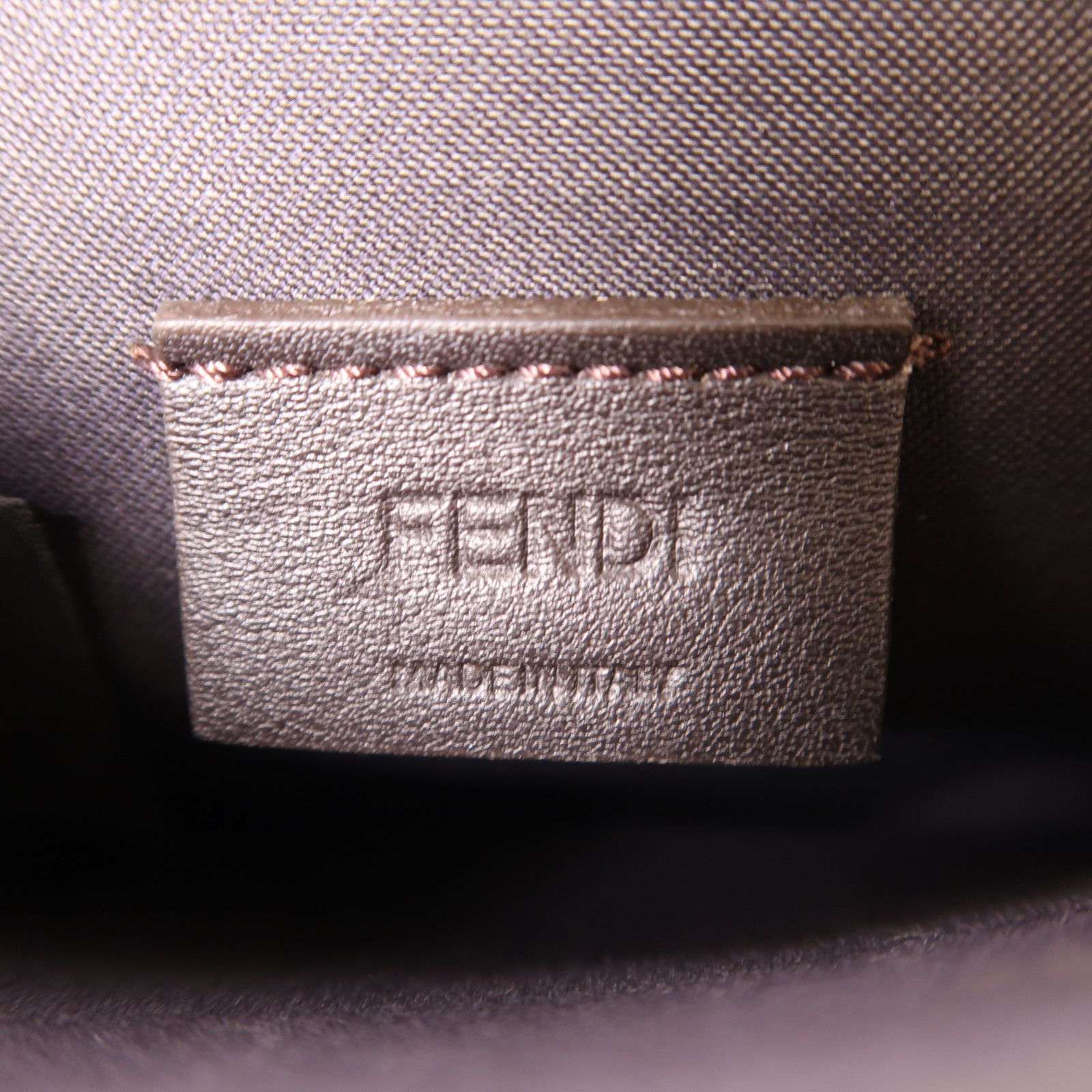 Fendi Cowhide Leather Phone Bag Golden Crosshair Shoulder Back Bag Pink Calfskin (cowhide) 8m 0436