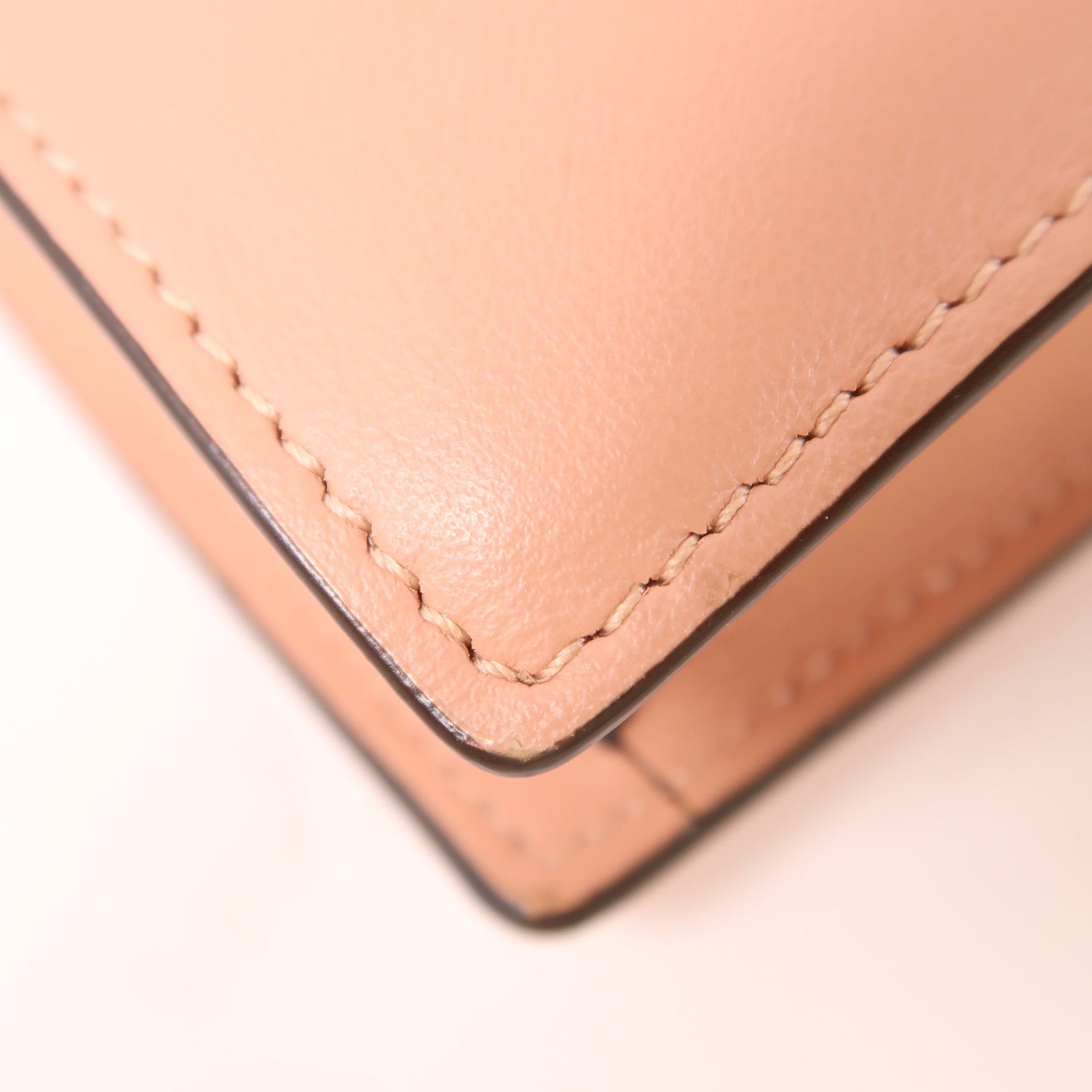 Fendi Cowhide Leather Phone Bag Golden Crosshair Shoulder Back Bag Pink Calfskin (cowhide) 8m 0436