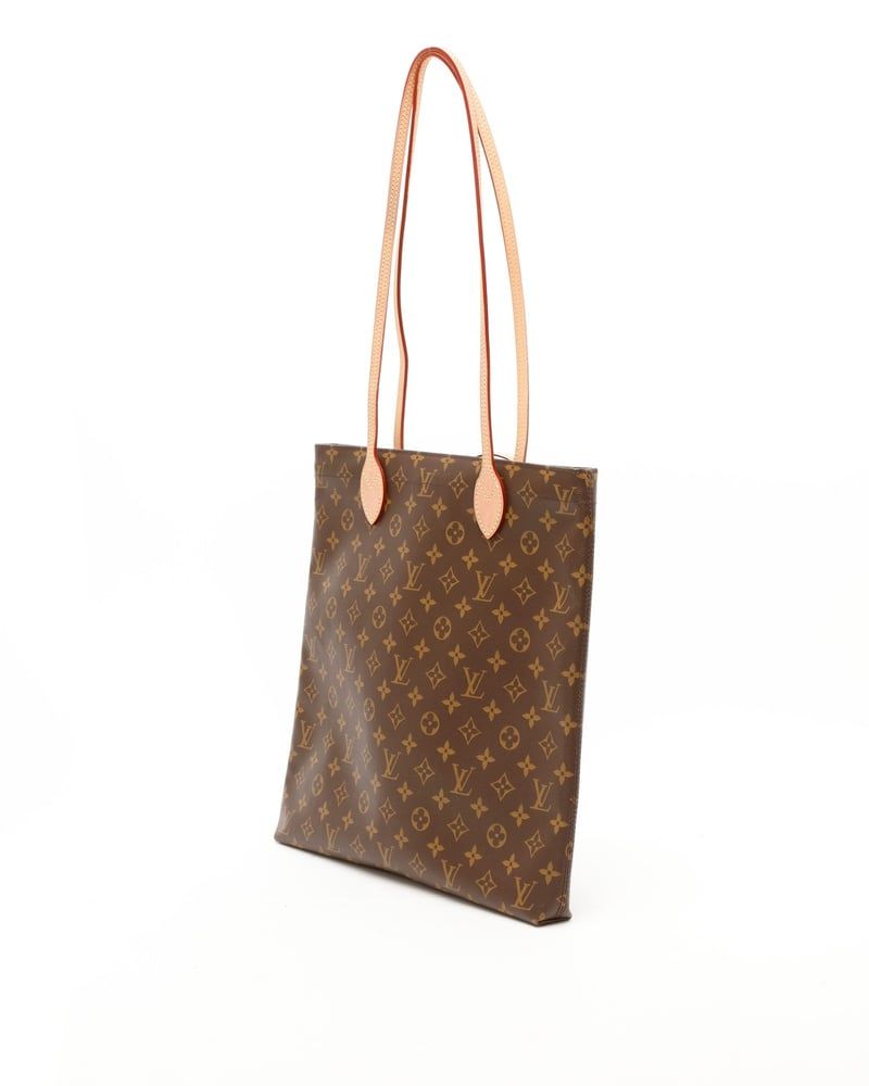 Louis Vuitton Monogram Carry It Bag