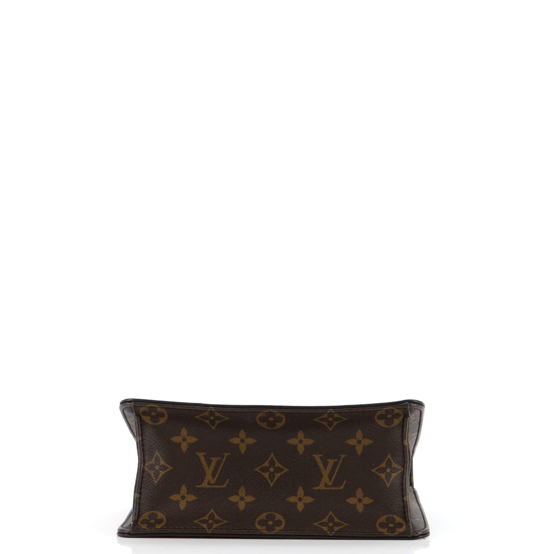 Louis Vuitton Wynwood Handbag Monogram Vernis With Monogram Canvas