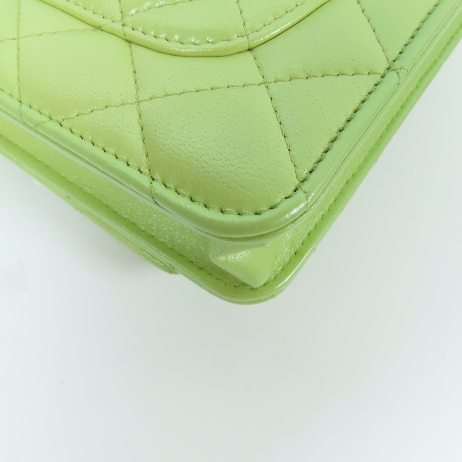 Chanel Green Cowhide Leather Woc Wallet On Chain Golden Cross Shoulder Back Bag Calfskin (cowhide) Ap 31